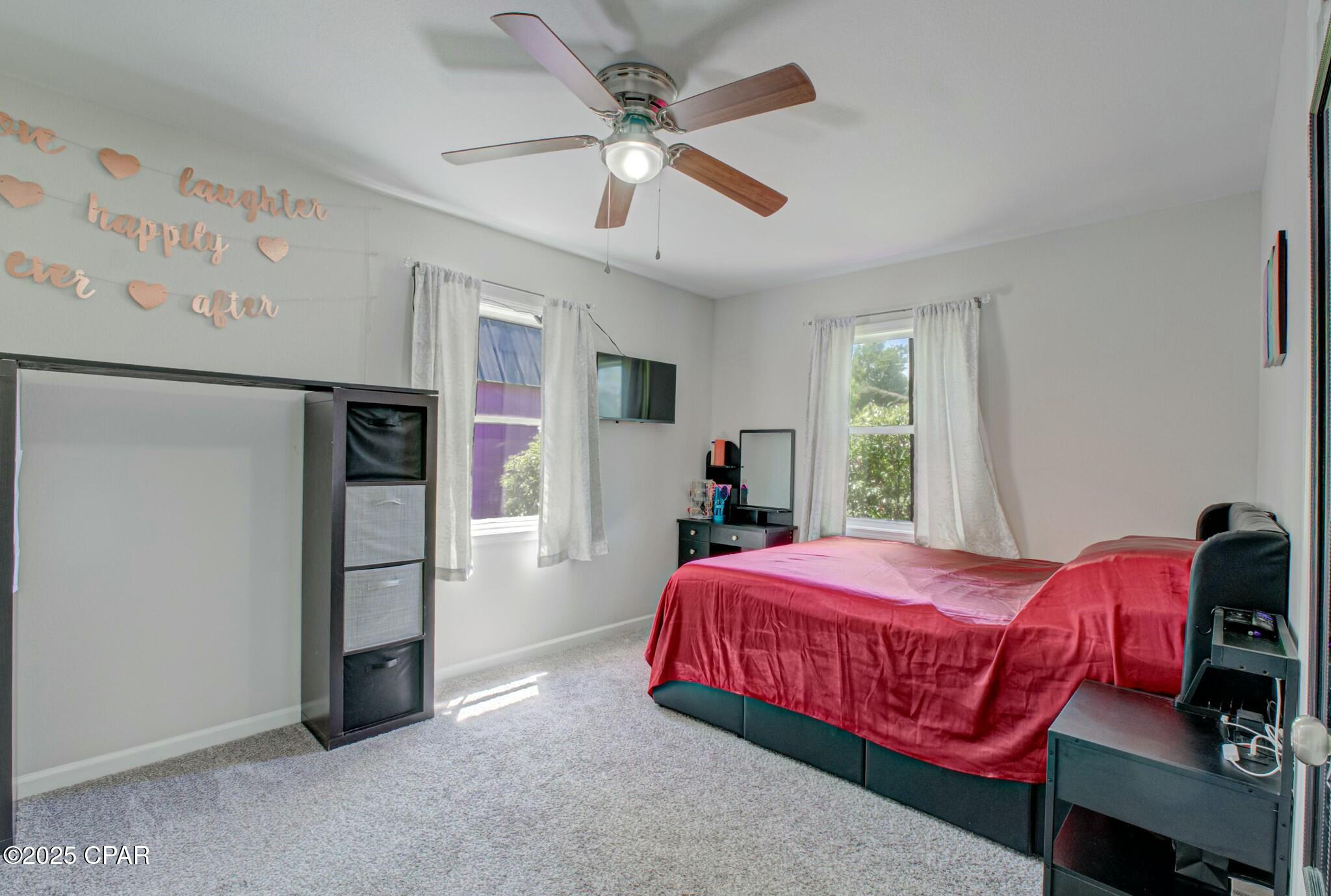 2914 Clearview Avenue