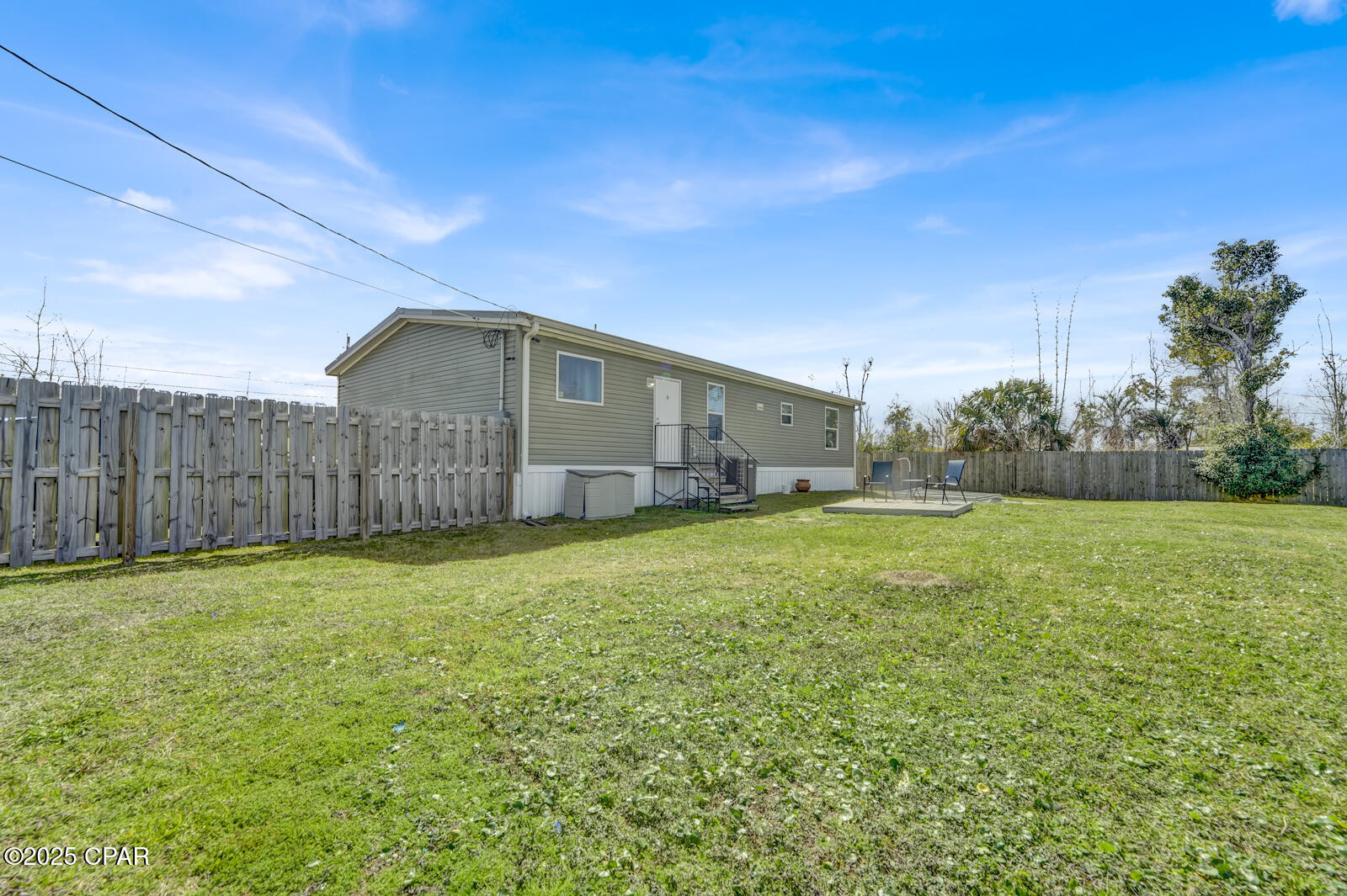 1239 Everitt Avenue