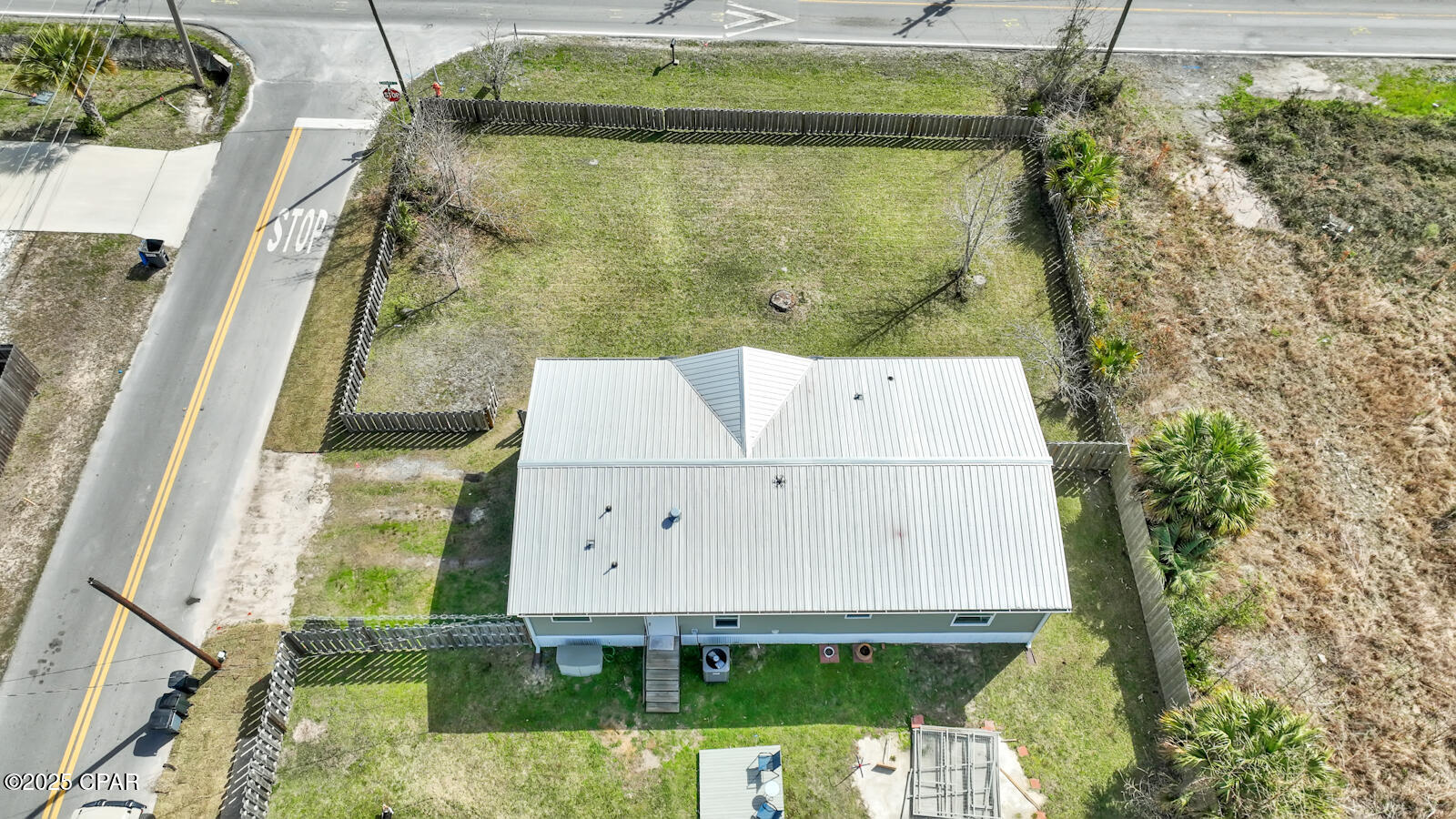 1239 Everitt Avenue