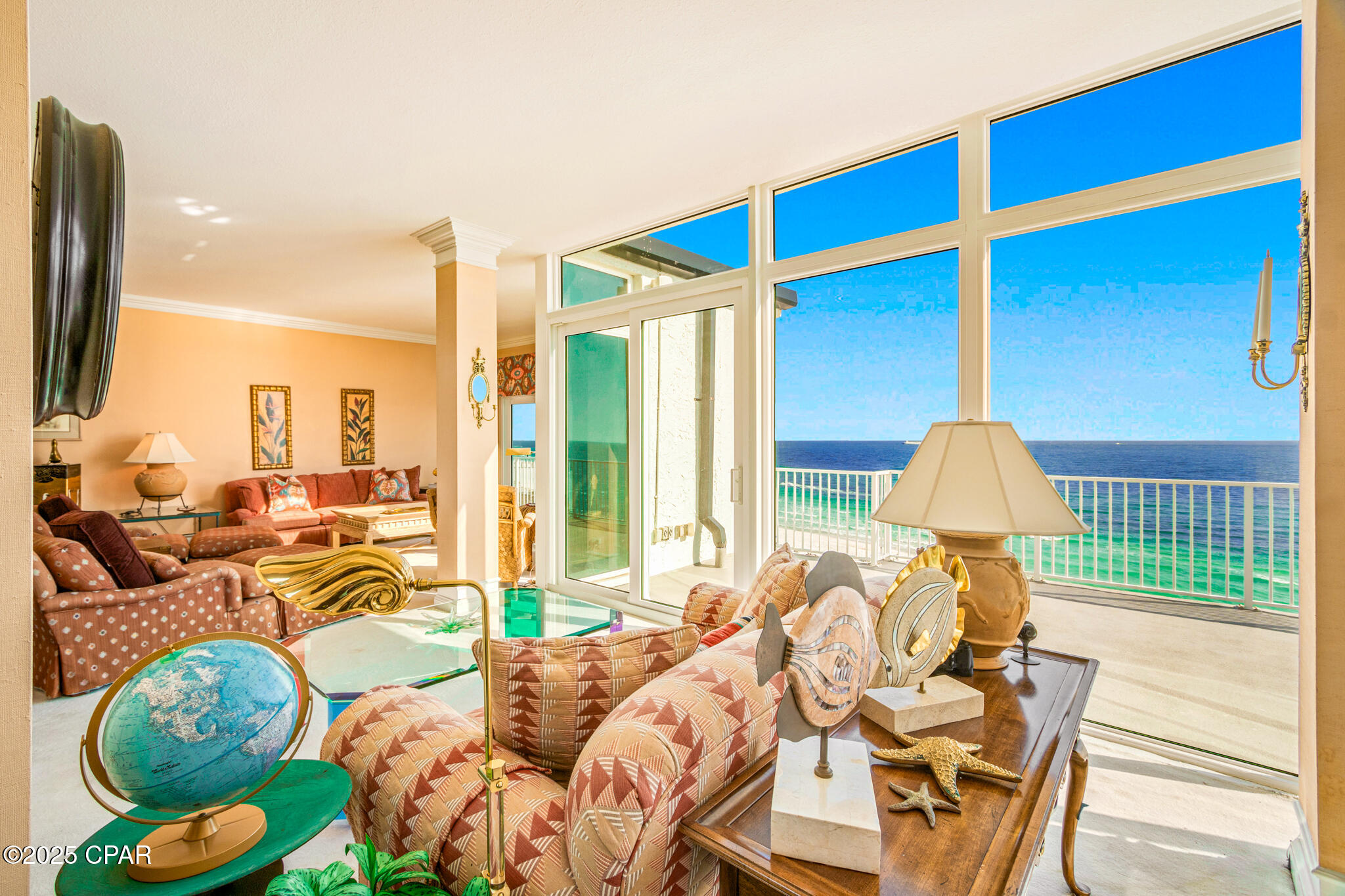 4425 Thomas Drive PH5