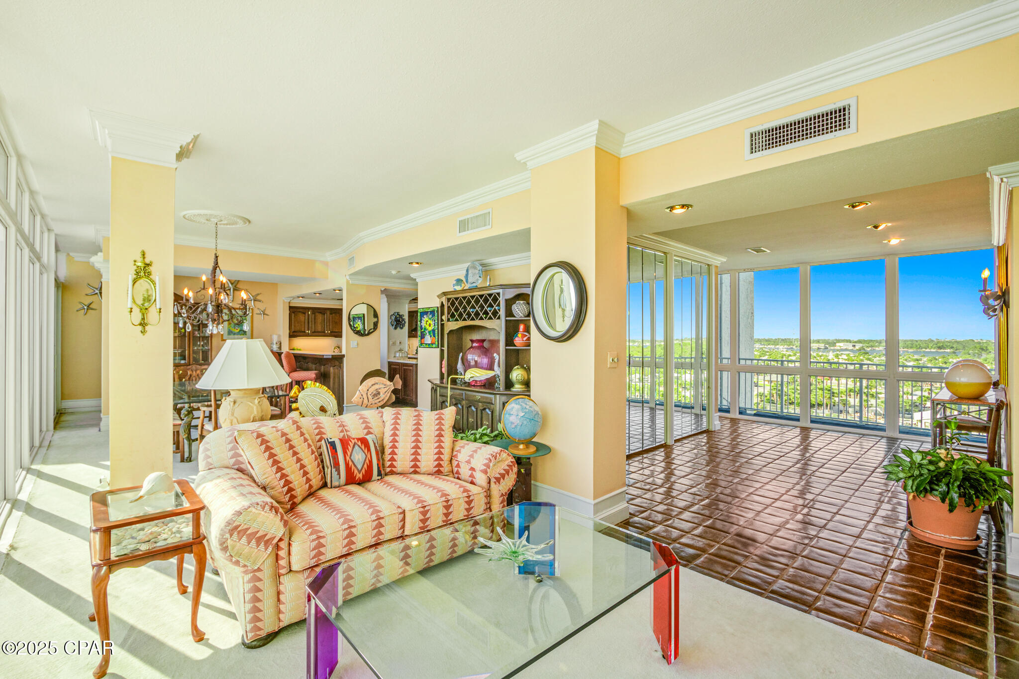 4425 Thomas Drive PH5