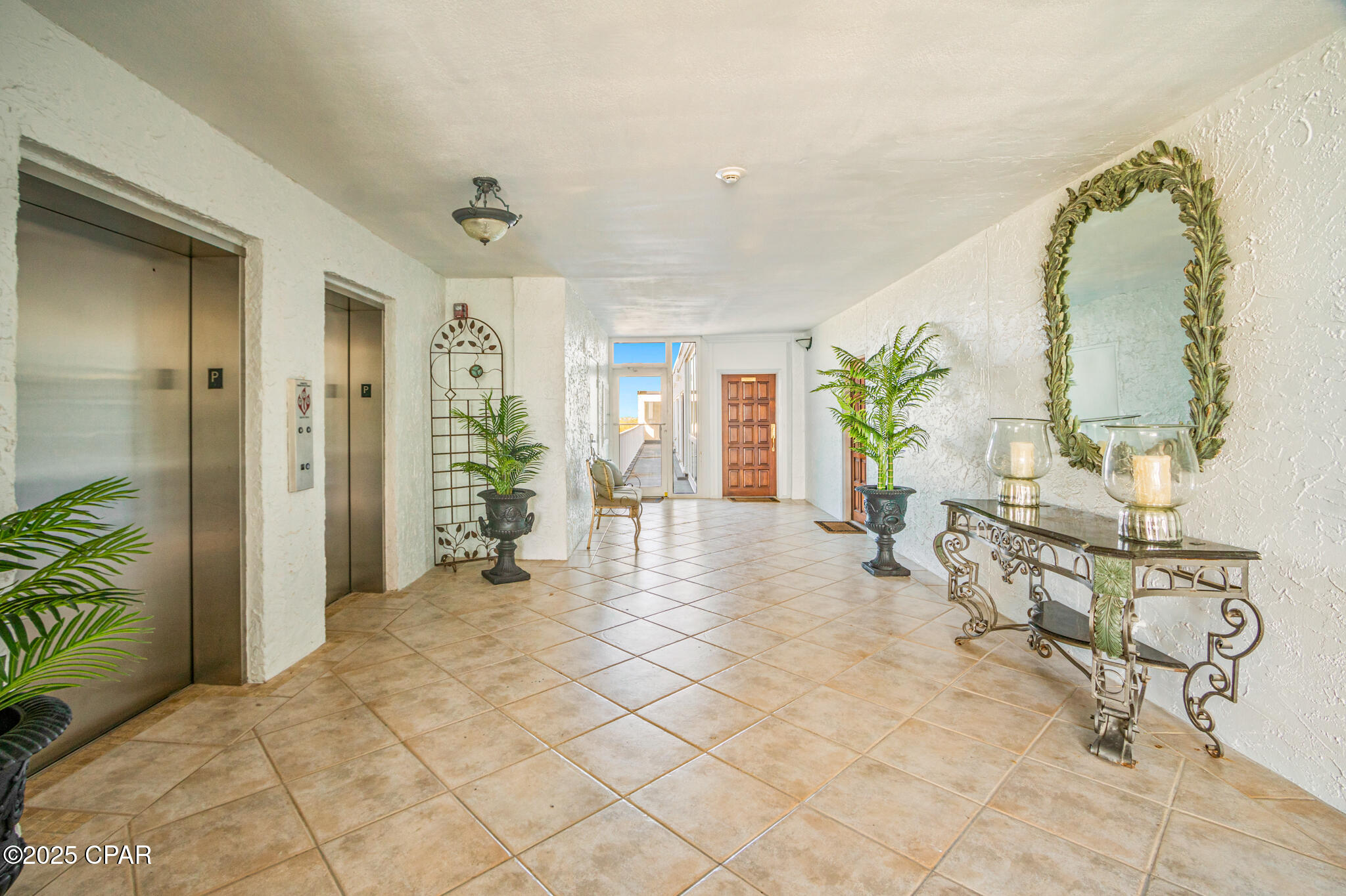 4425 Thomas Drive PH5