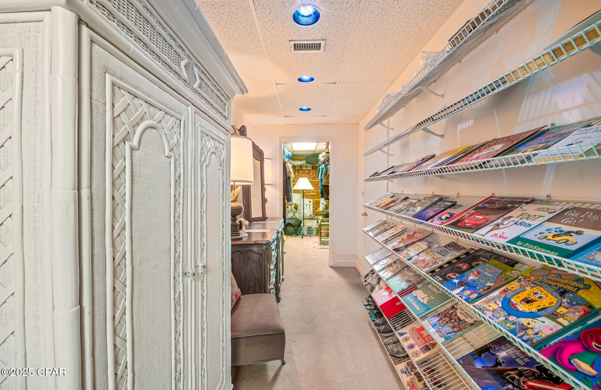 4425 Thomas Drive PH5