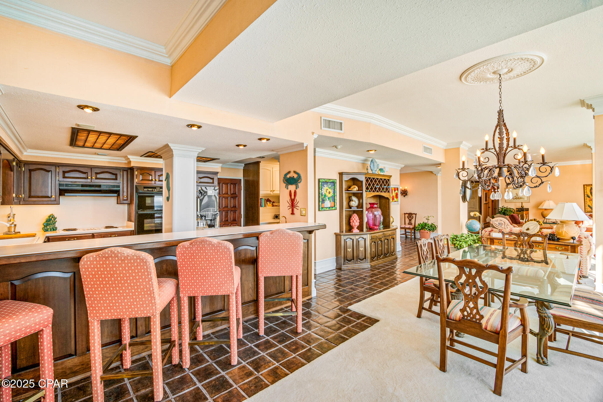 4425 Thomas Drive PH5