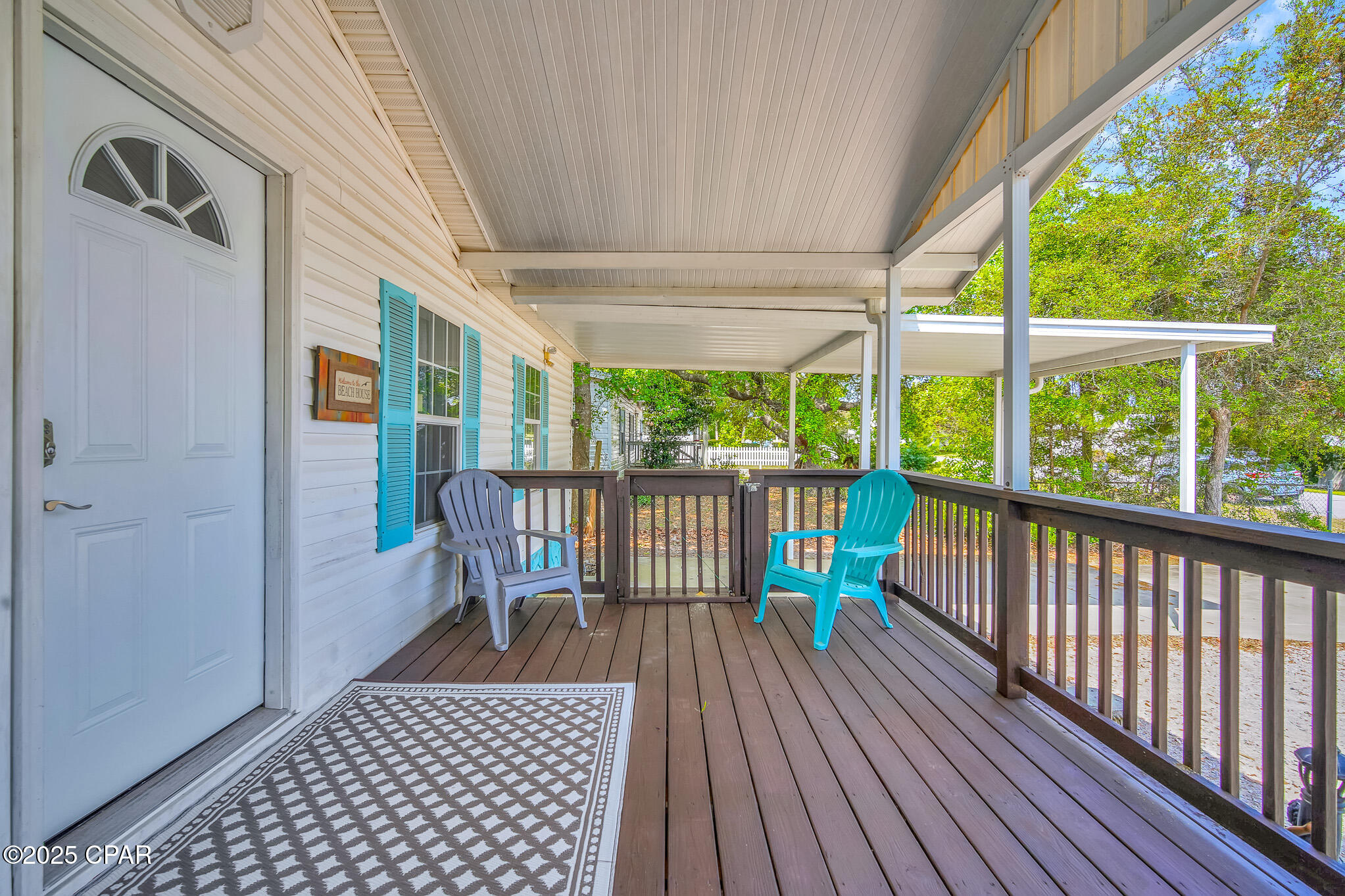 22011 Lakeview Drive