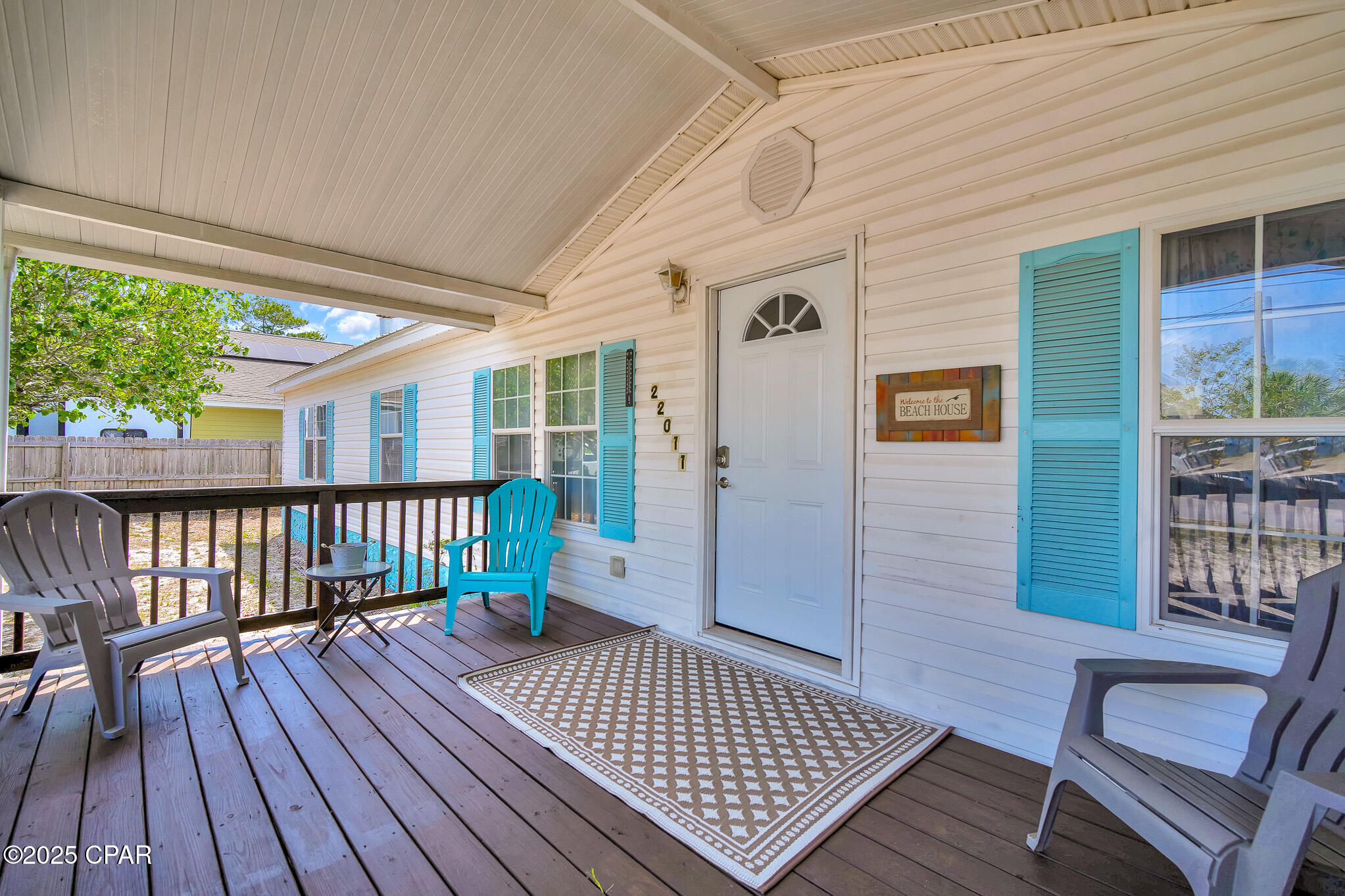 22011 Lakeview Drive