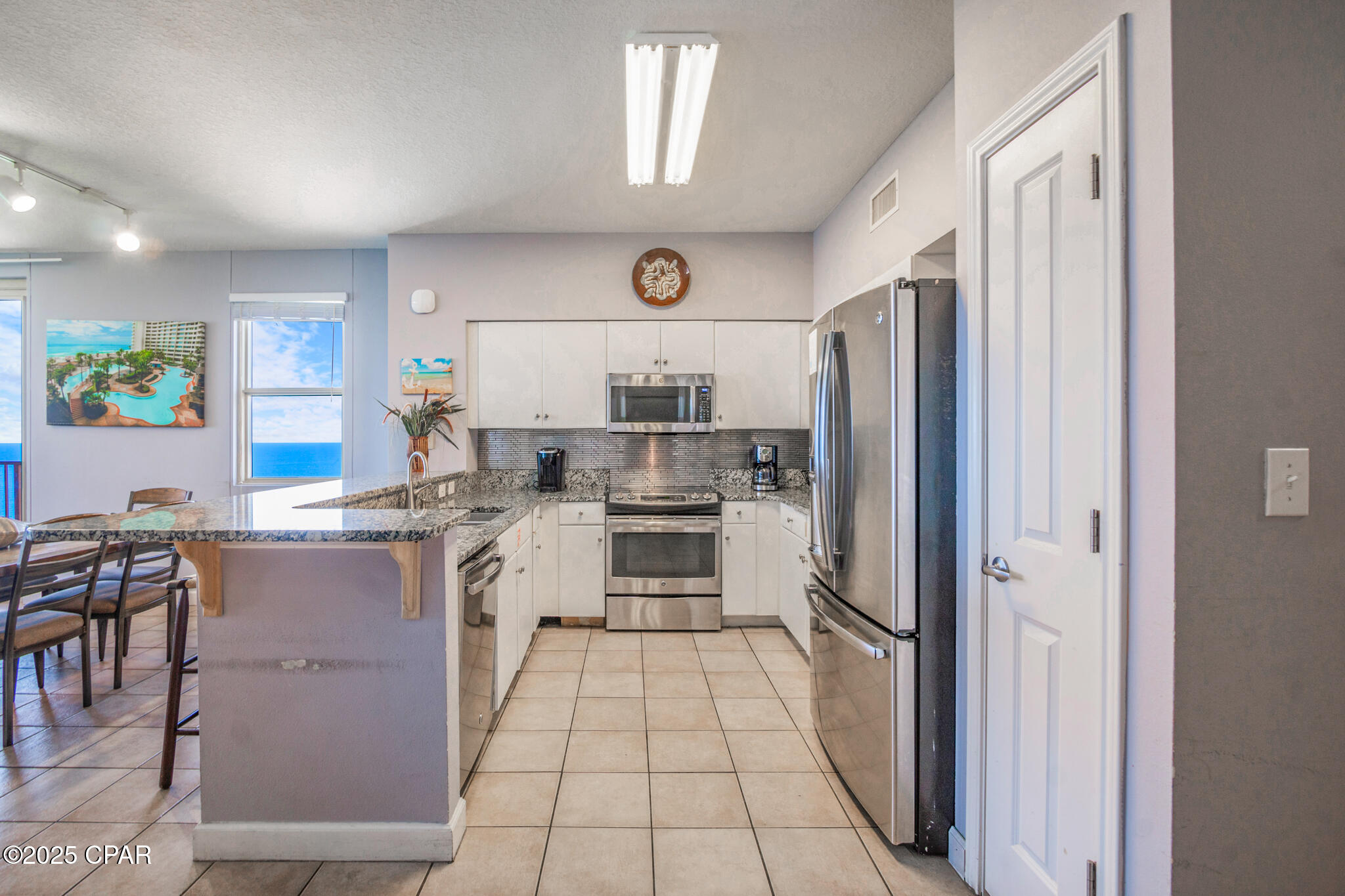 9900 S Thomas Drive 2101