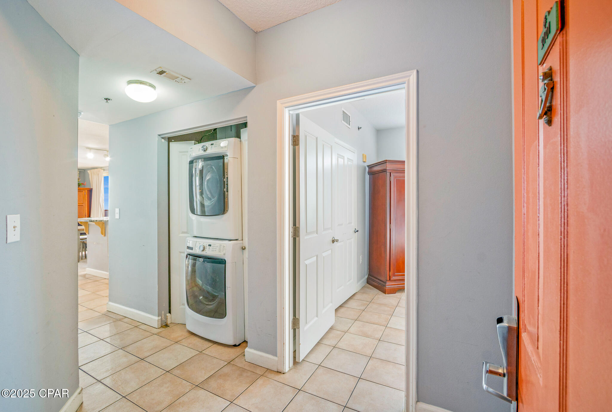 9900 S Thomas Drive 2101