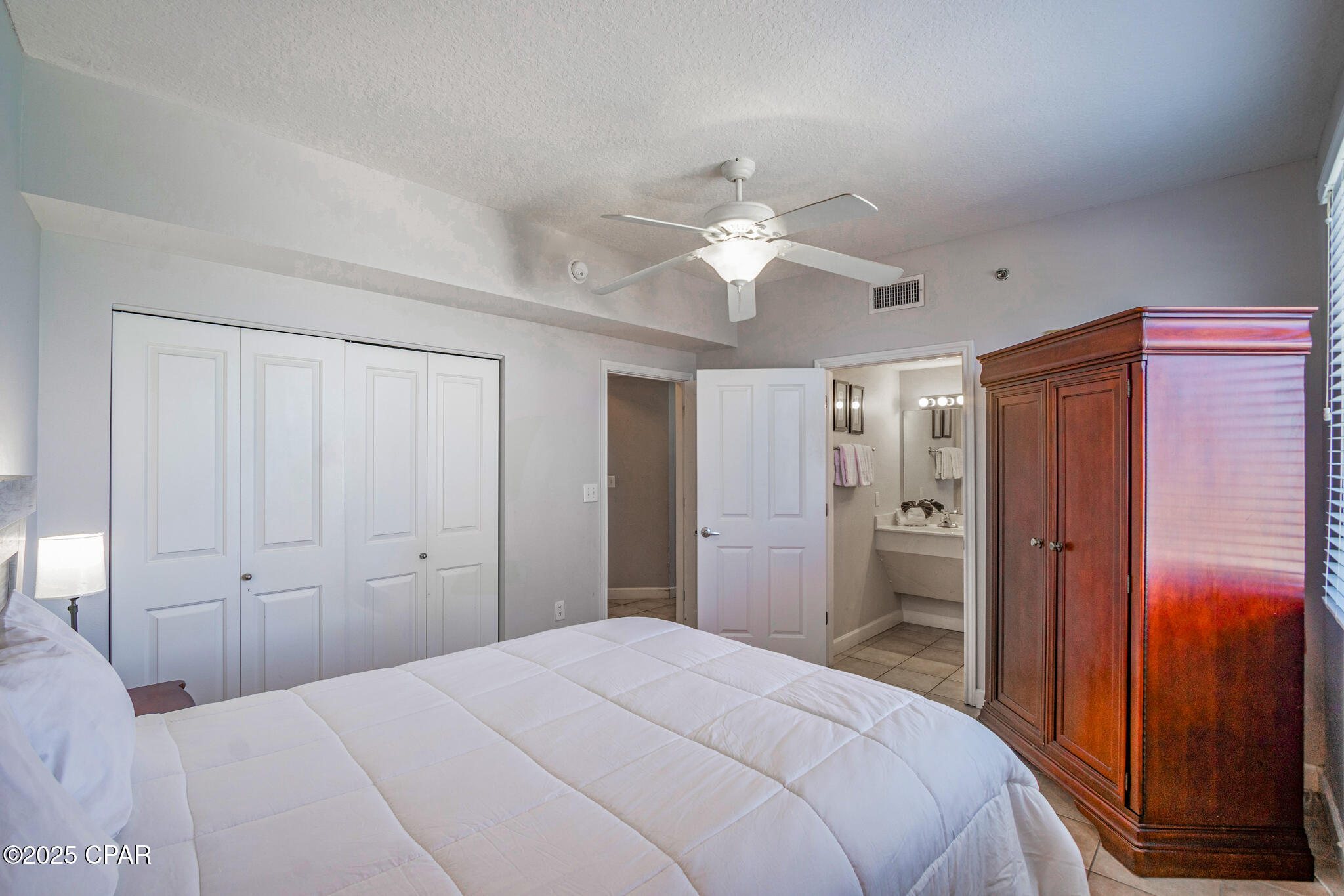 9900 S Thomas Drive 2101