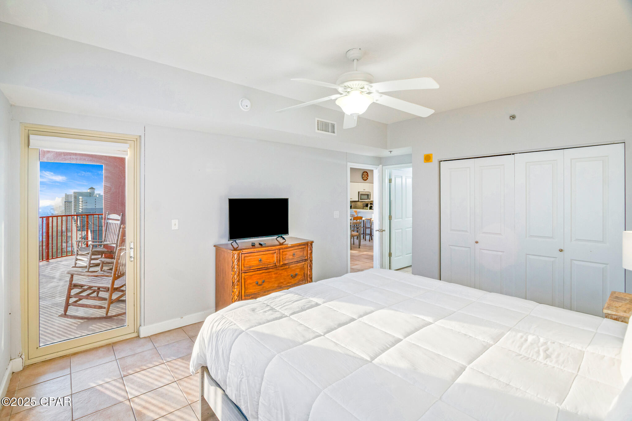 9900 S Thomas Drive 2101