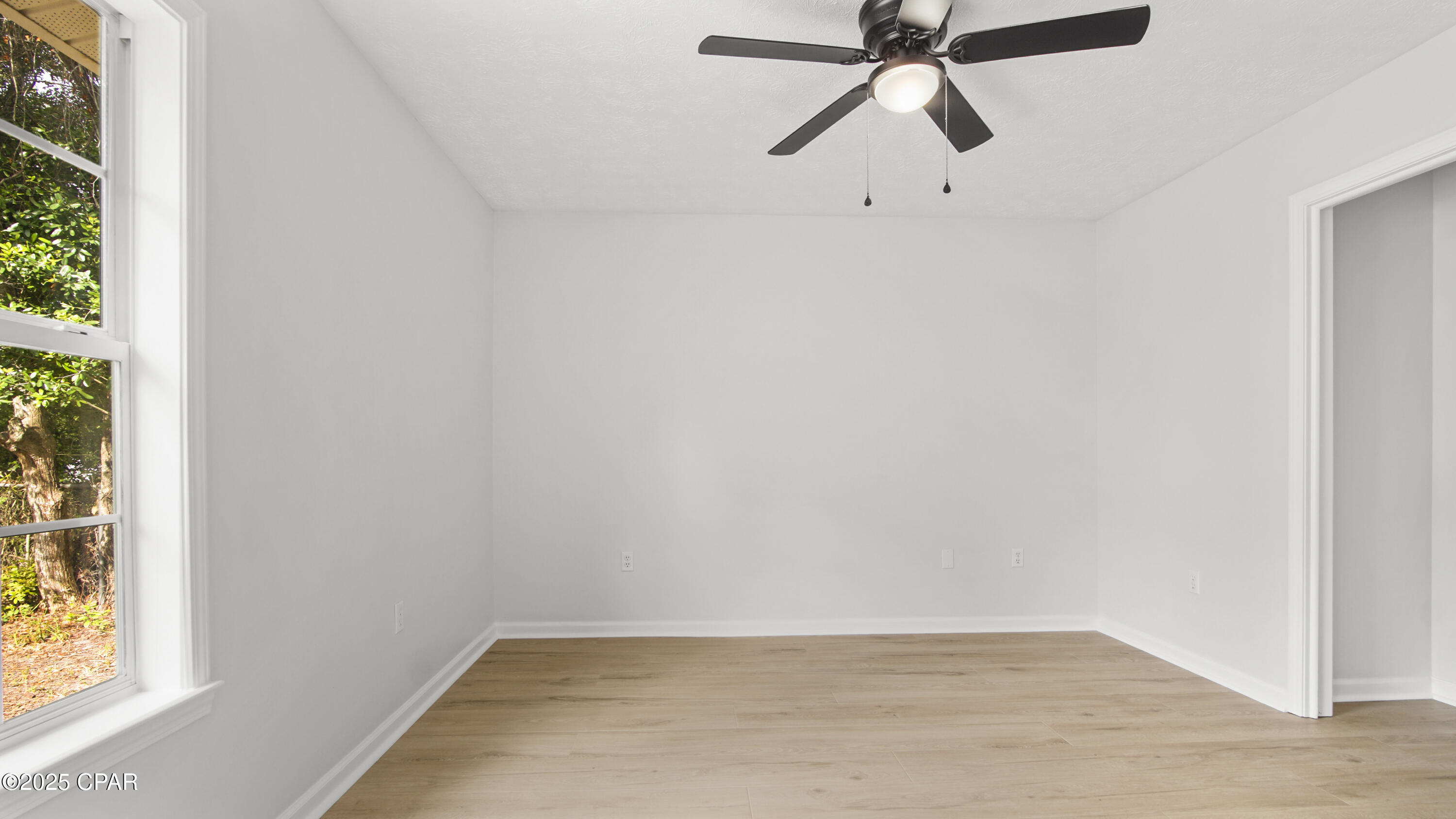 704 W 19th Street
