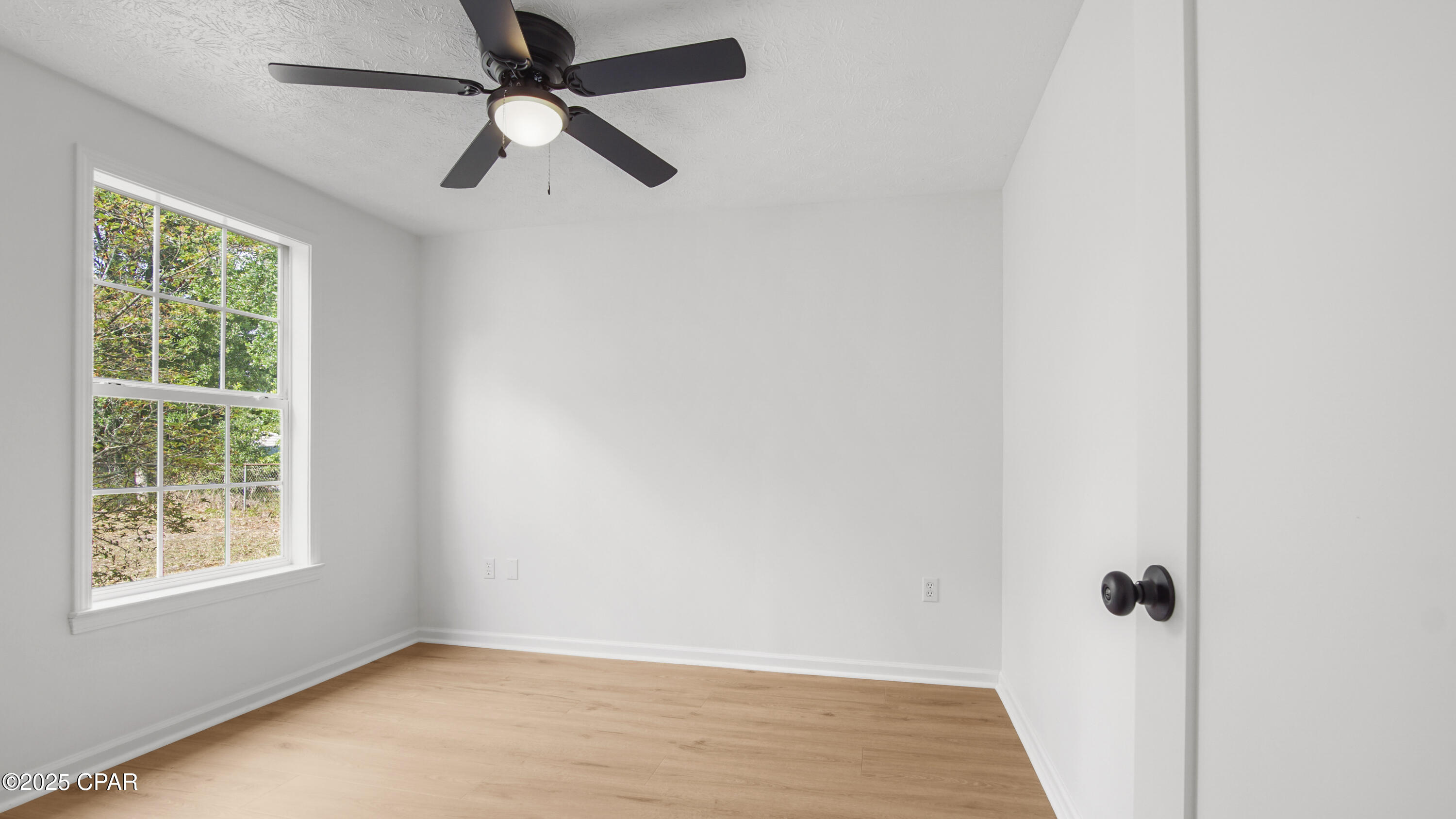 704 W 19th Street