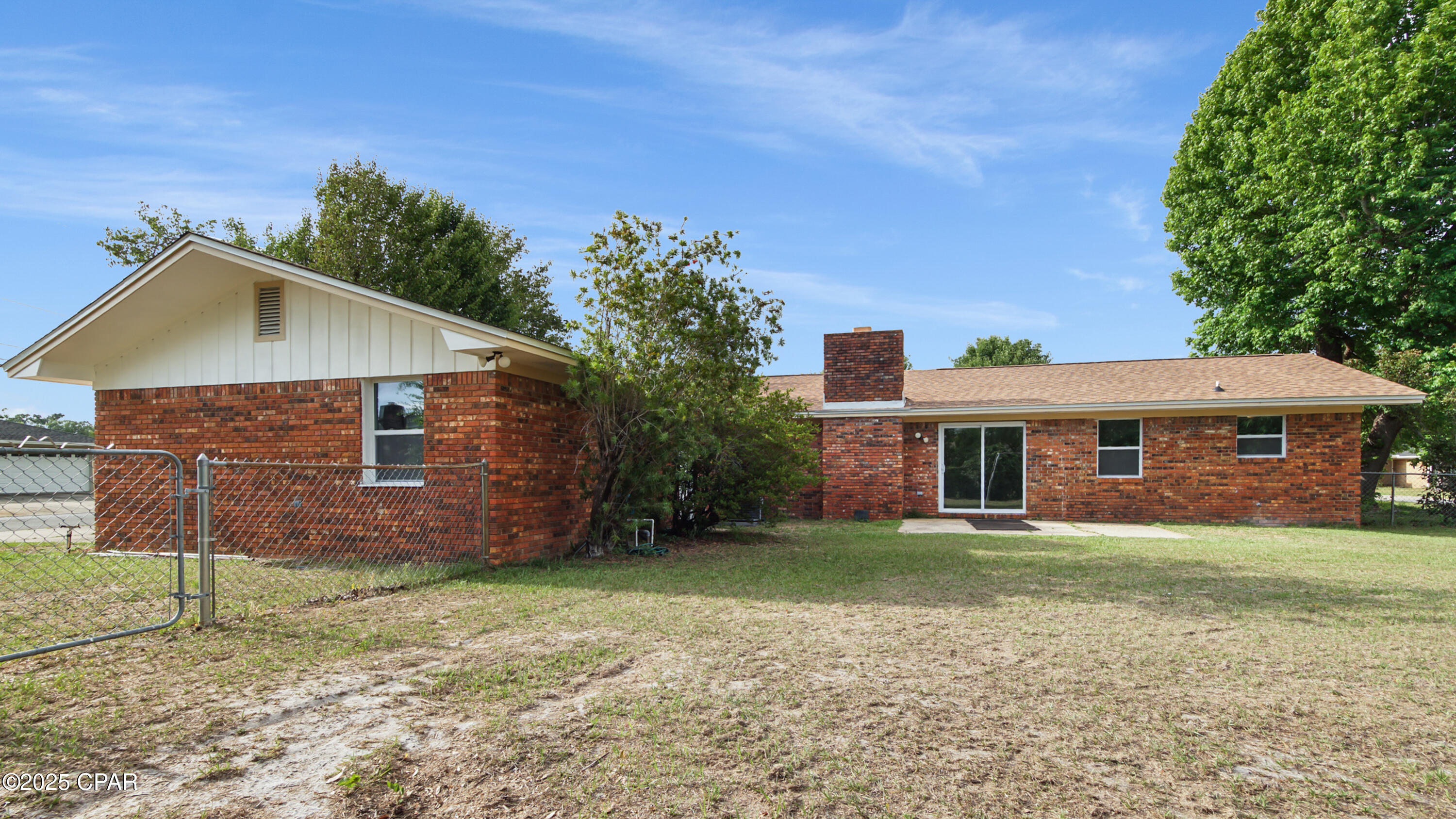 325 Bell Circle