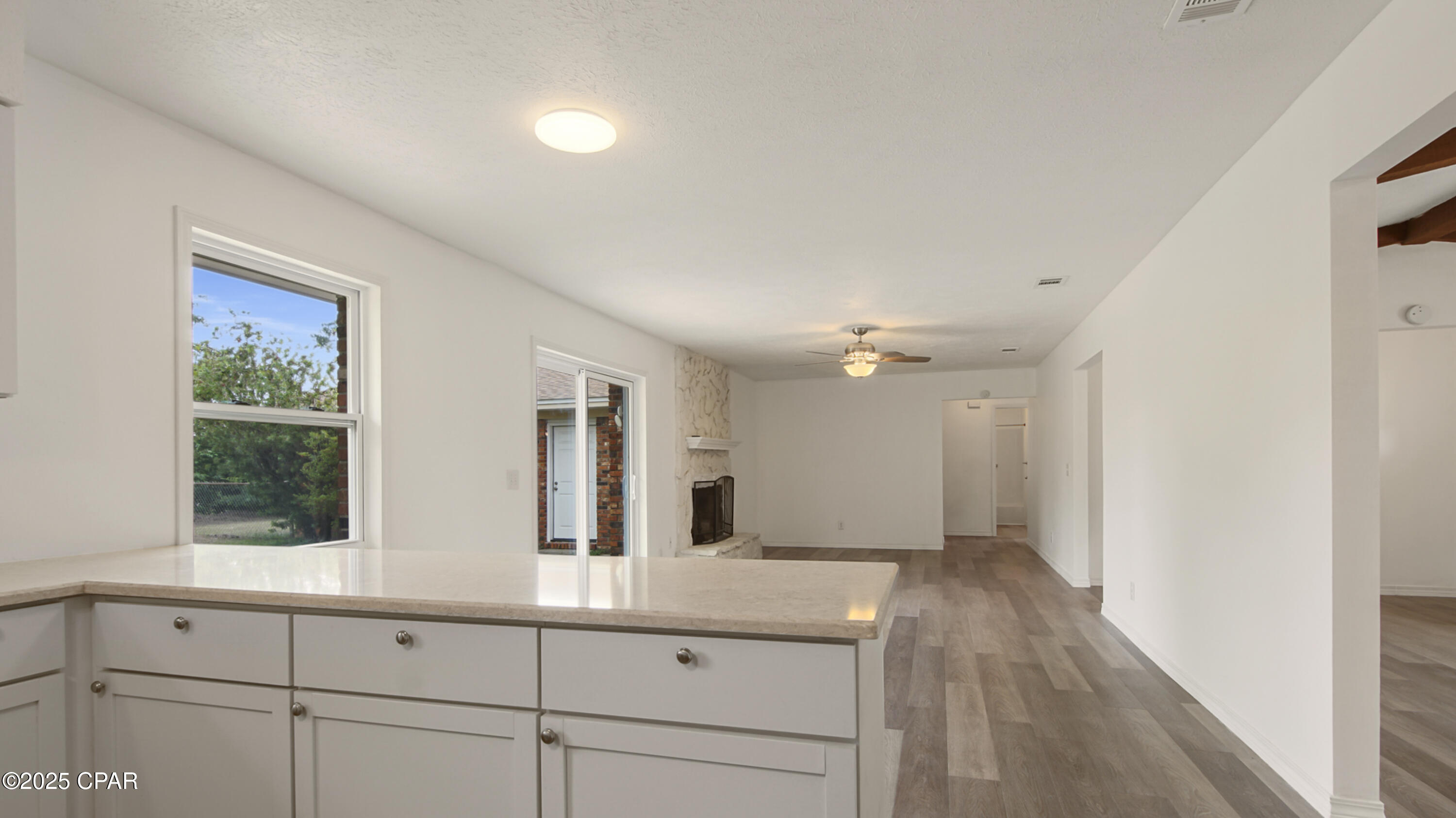 325 Bell Circle