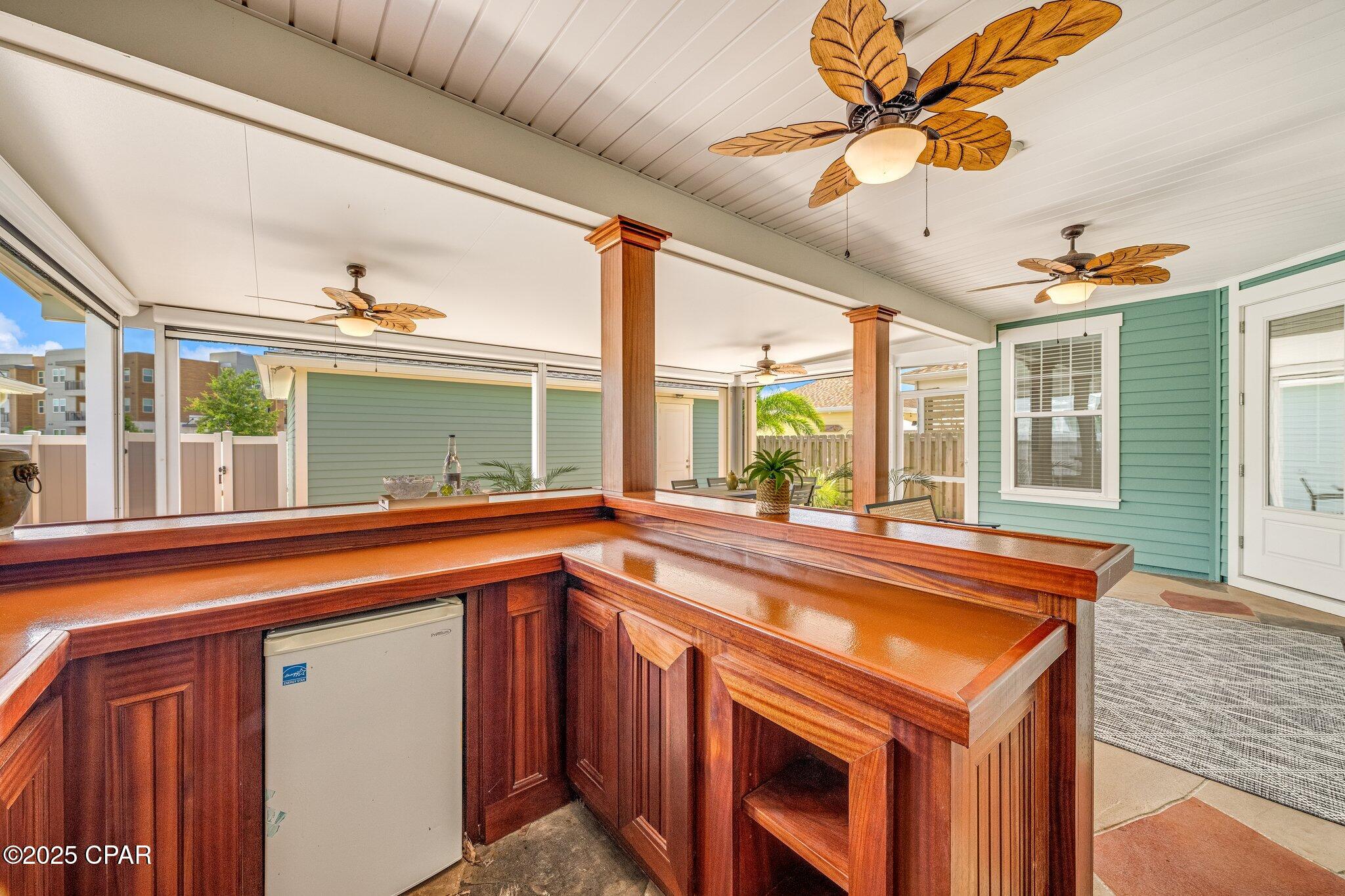 3216 Veranda Avenue