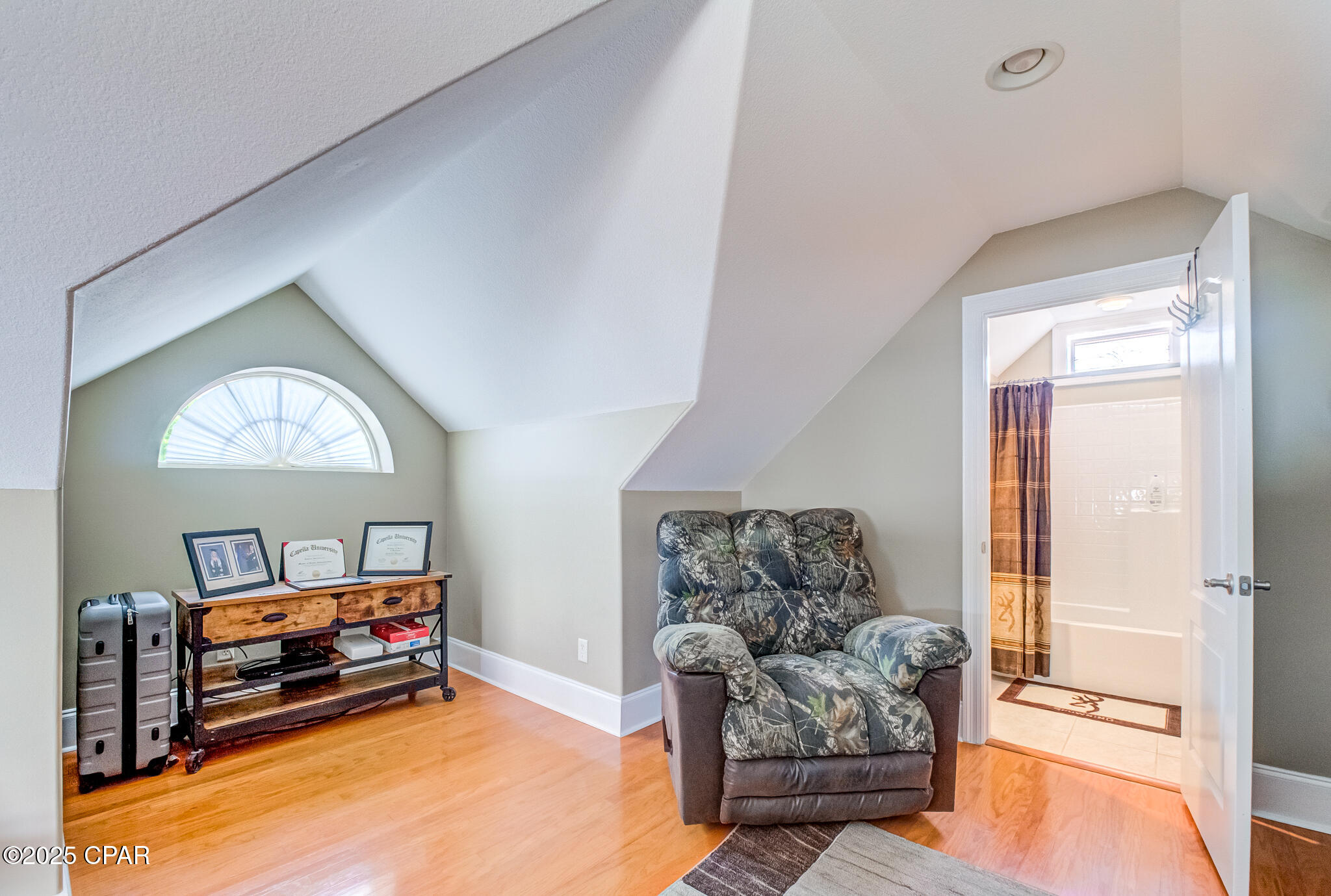 7004 Paul Conrad Drive