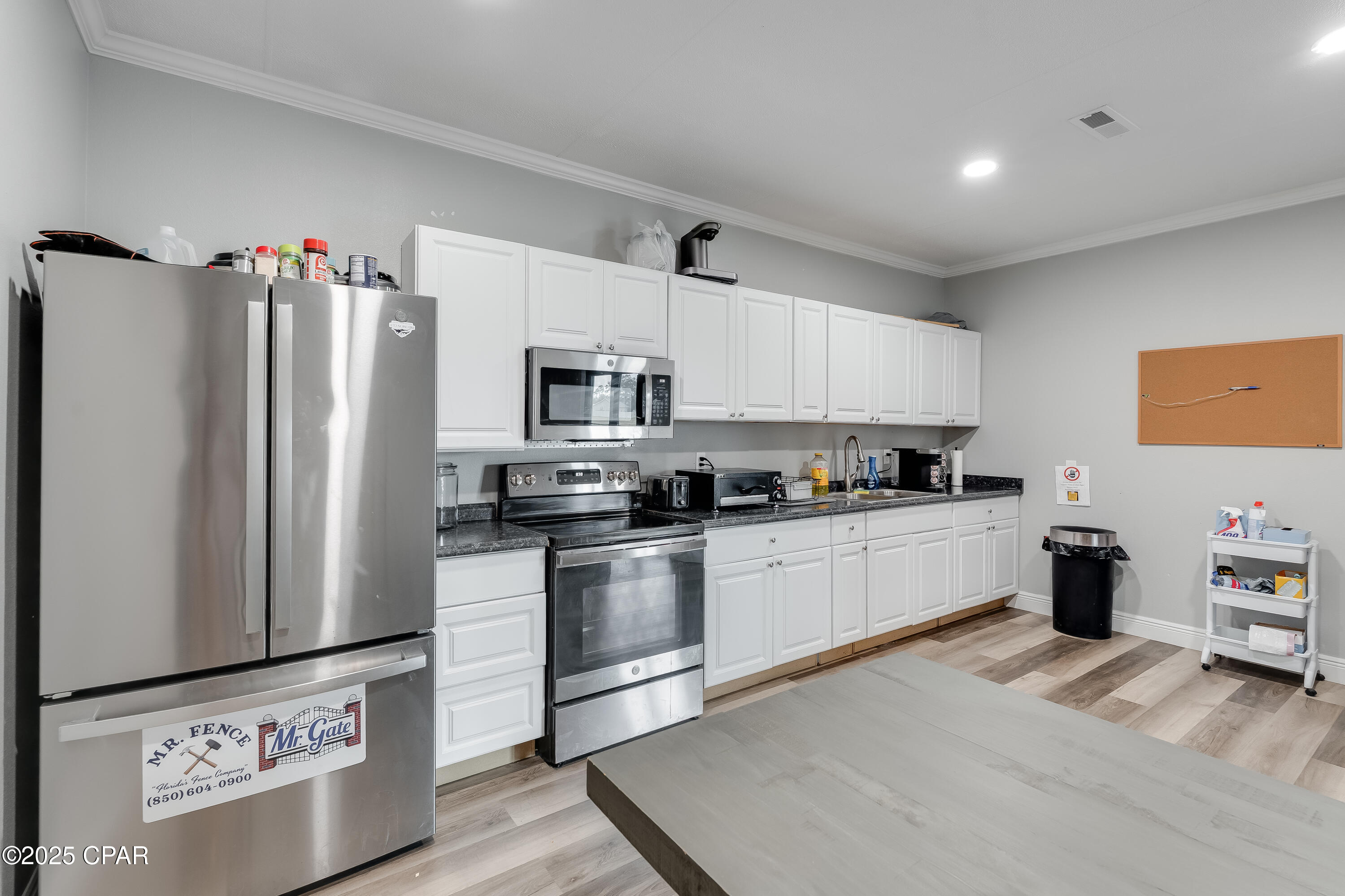 6804 Bayou George Drive