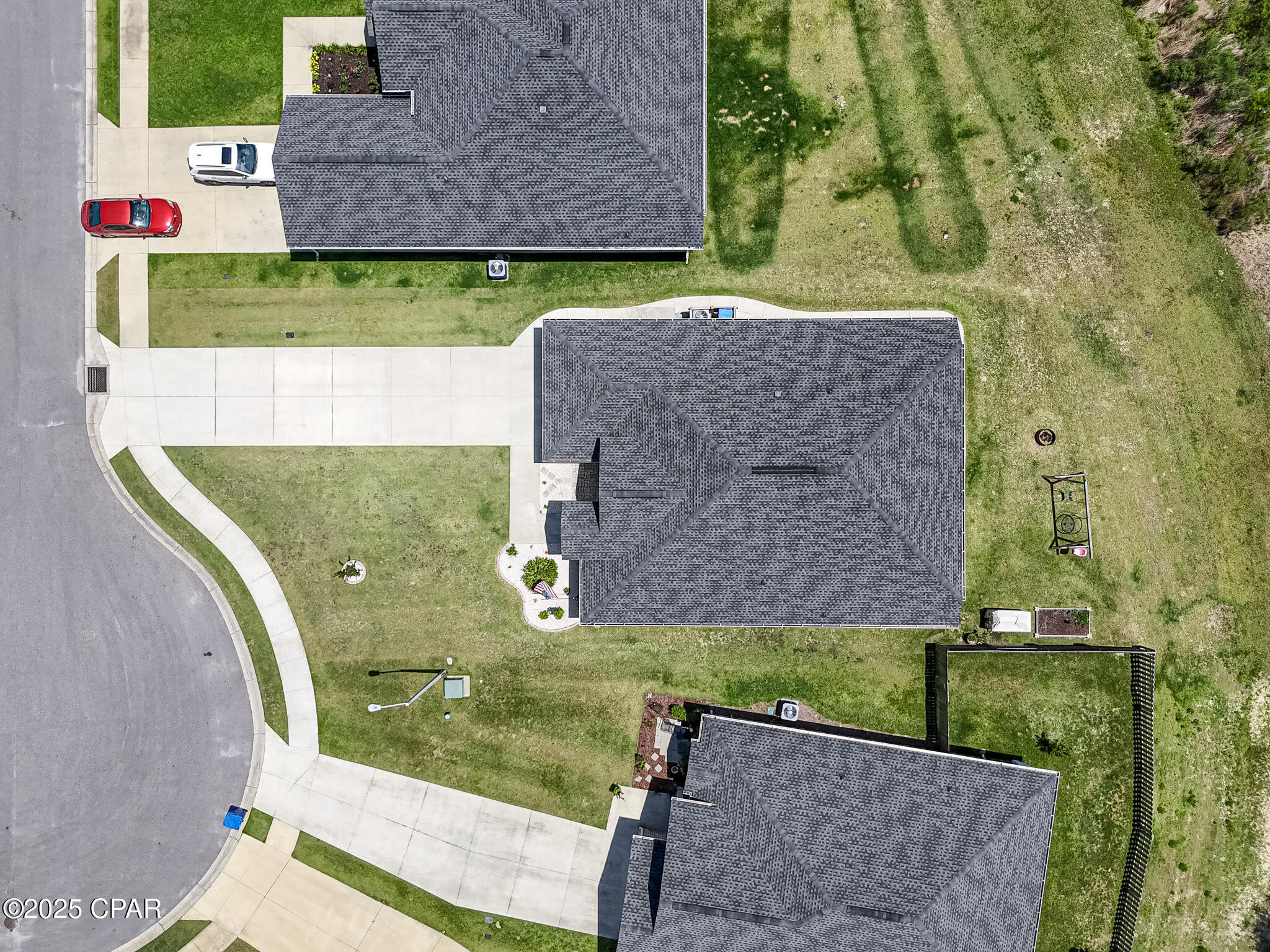 3917 Sandpine Way
