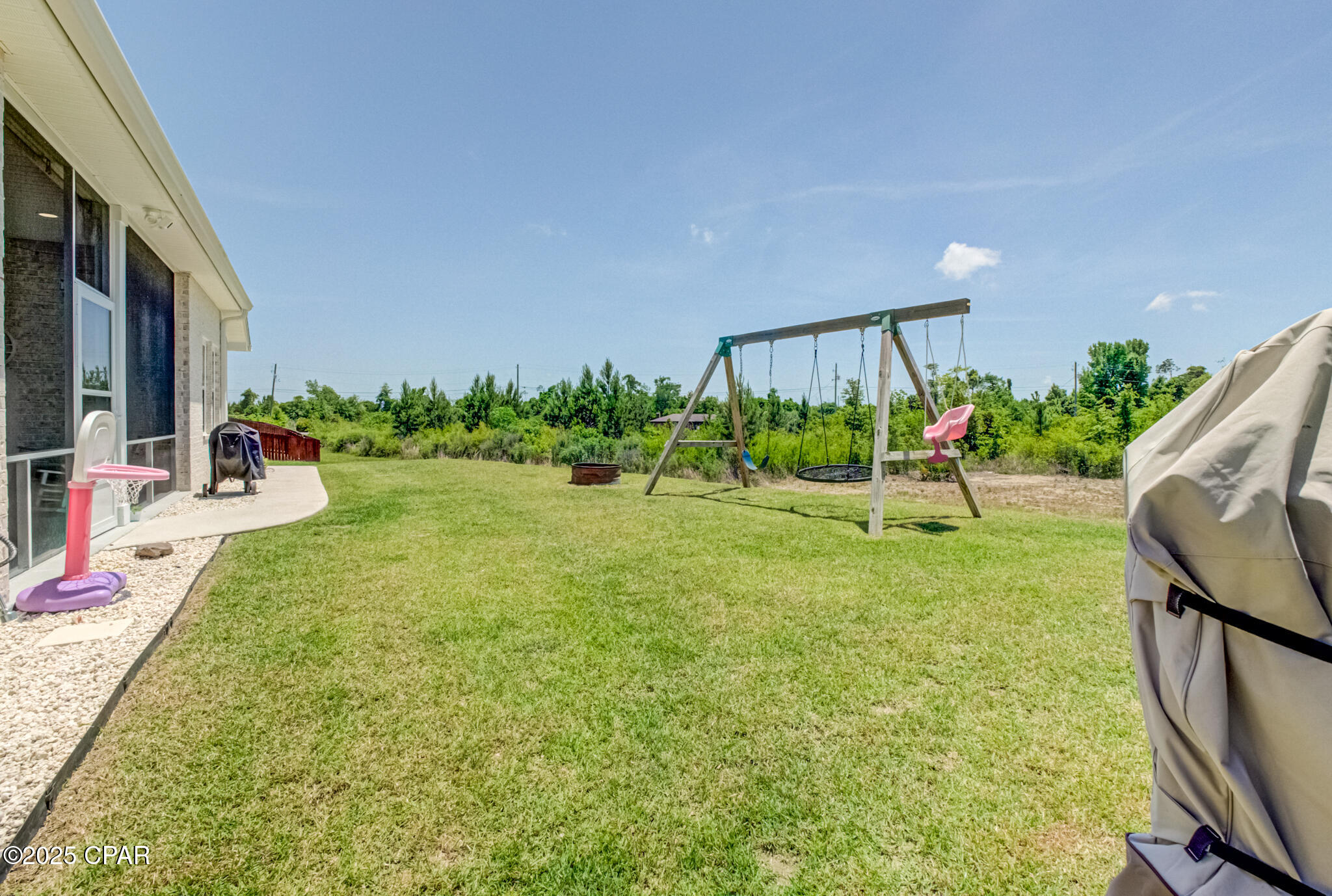 3917 Sandpine Way