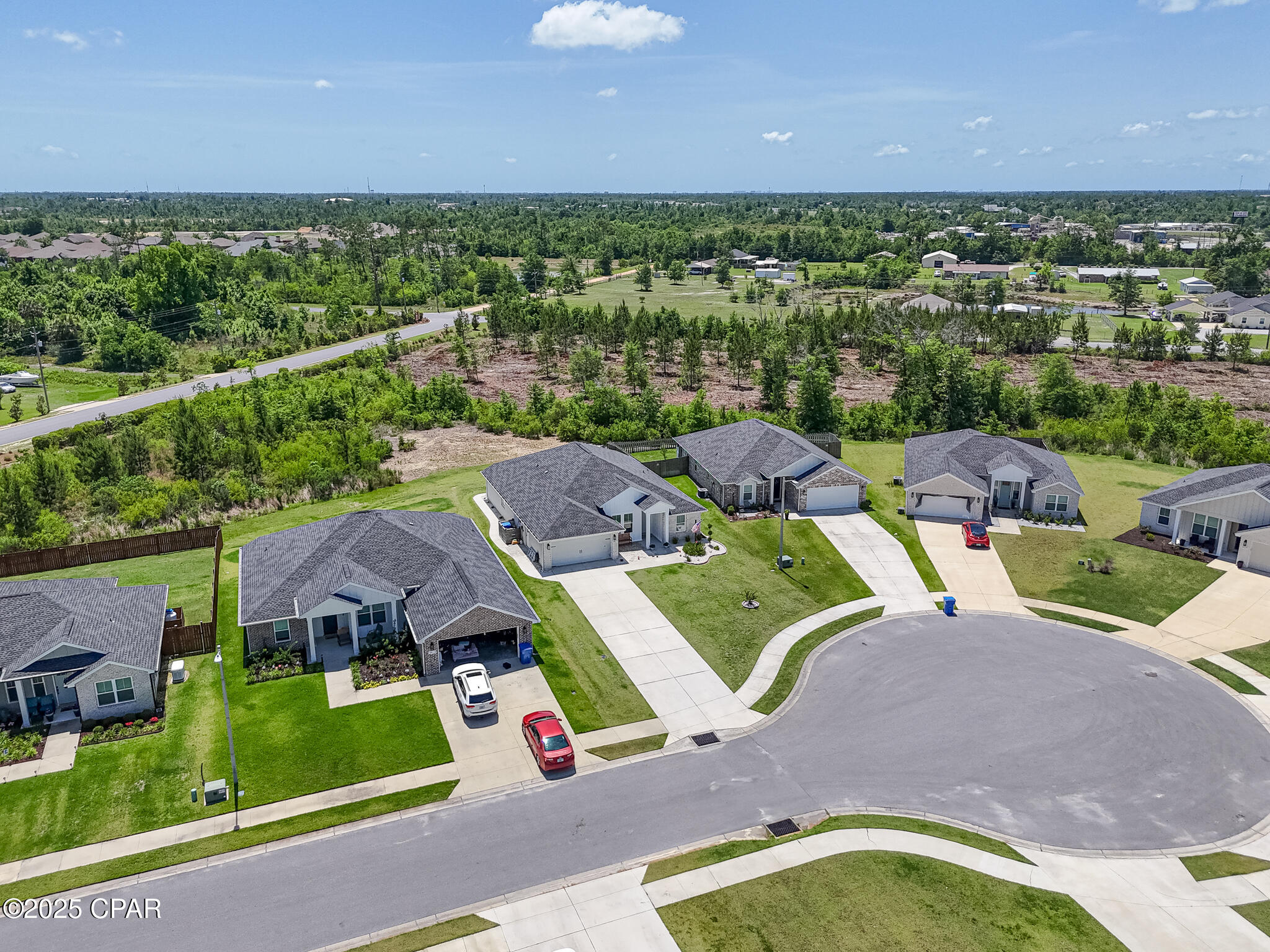3917 Sandpine Way