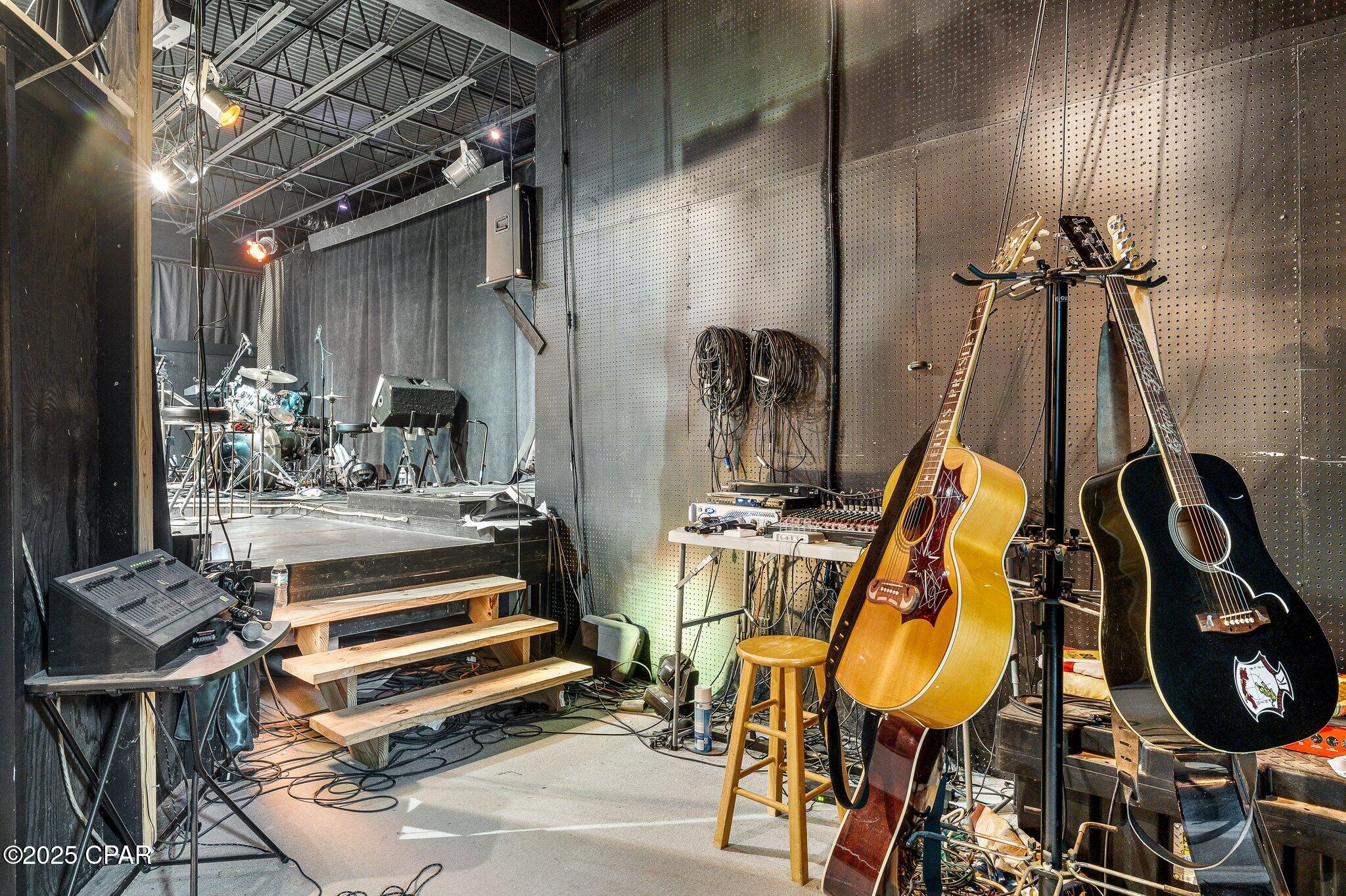 8010 Front Beach Road