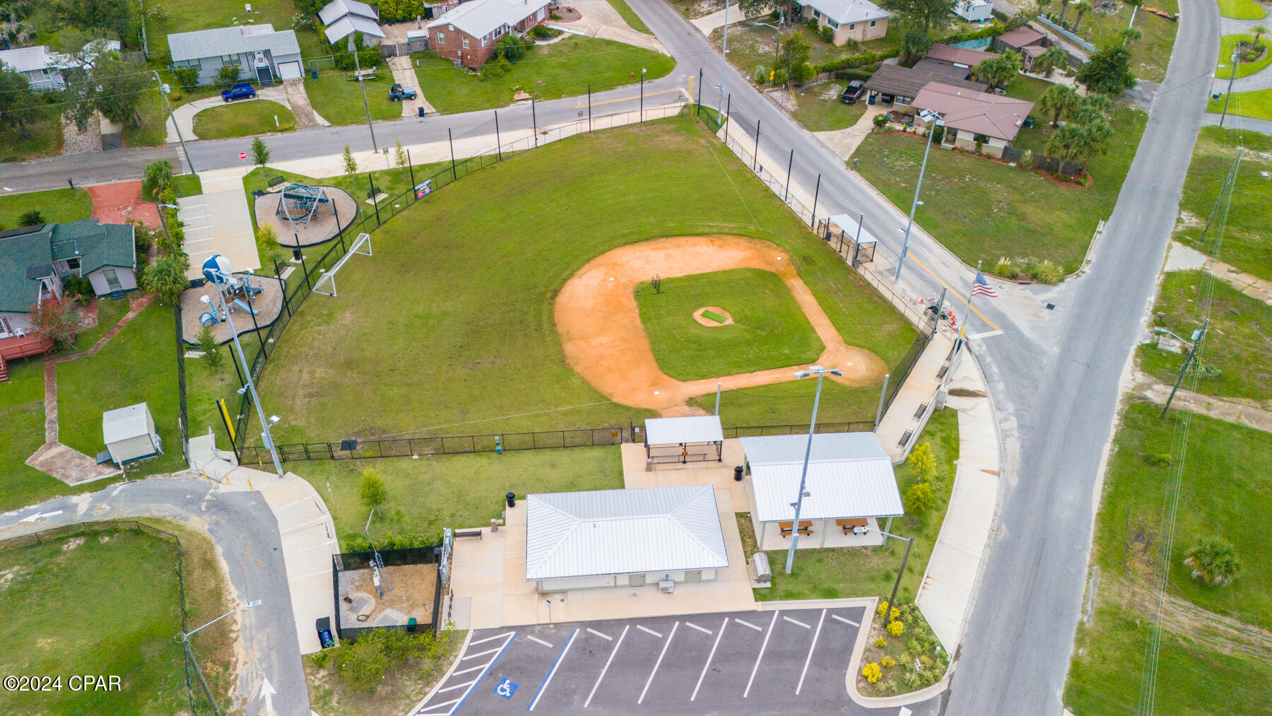 300 N Cove Boulevard