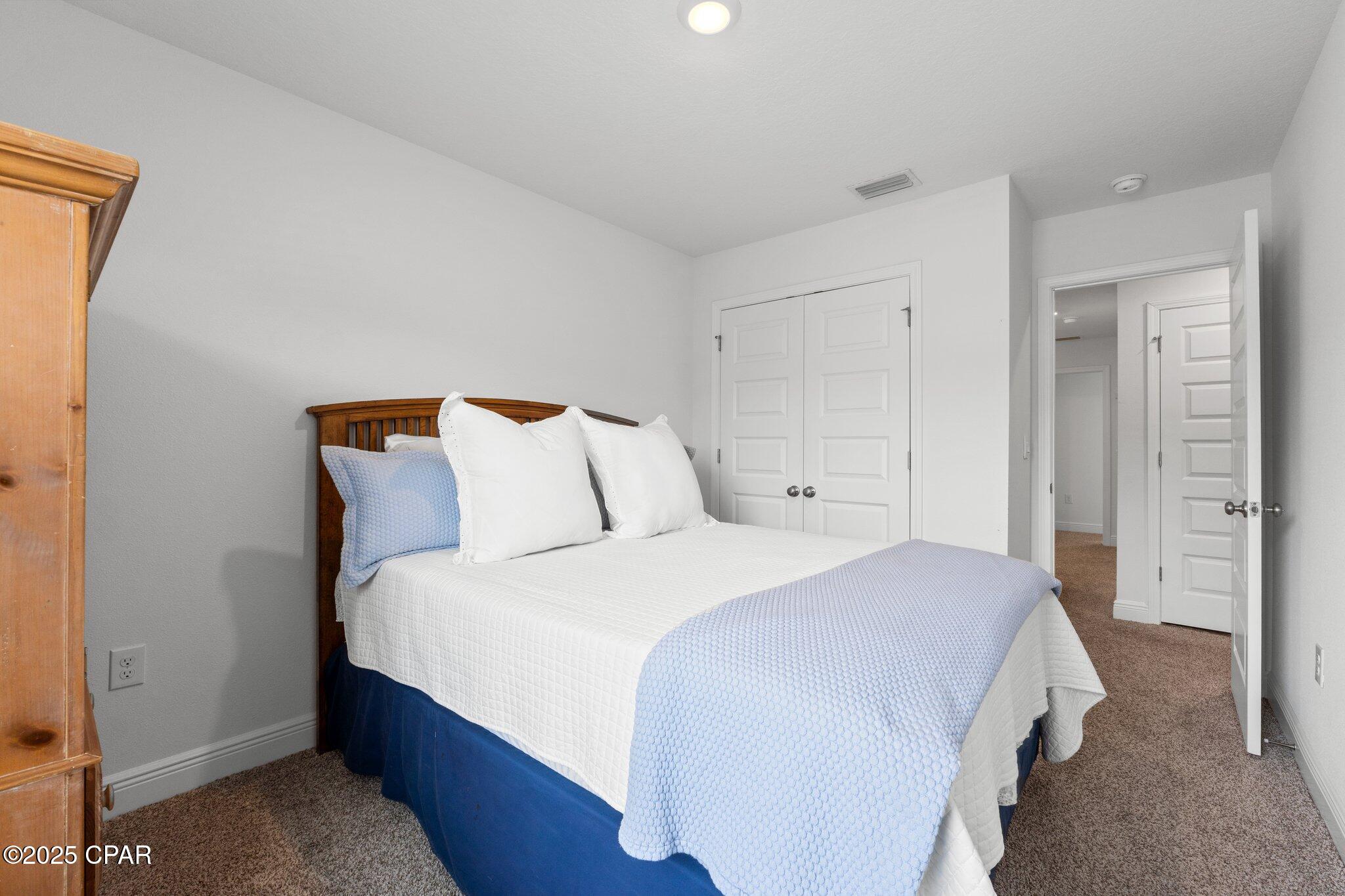 576 Melrose Way