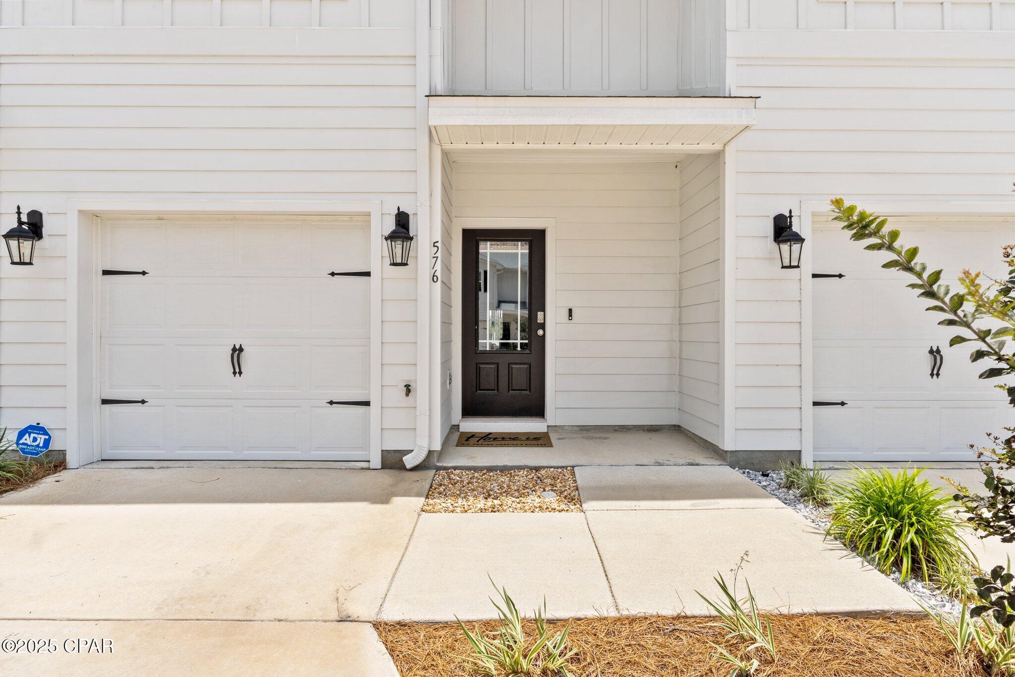 576 Melrose Way