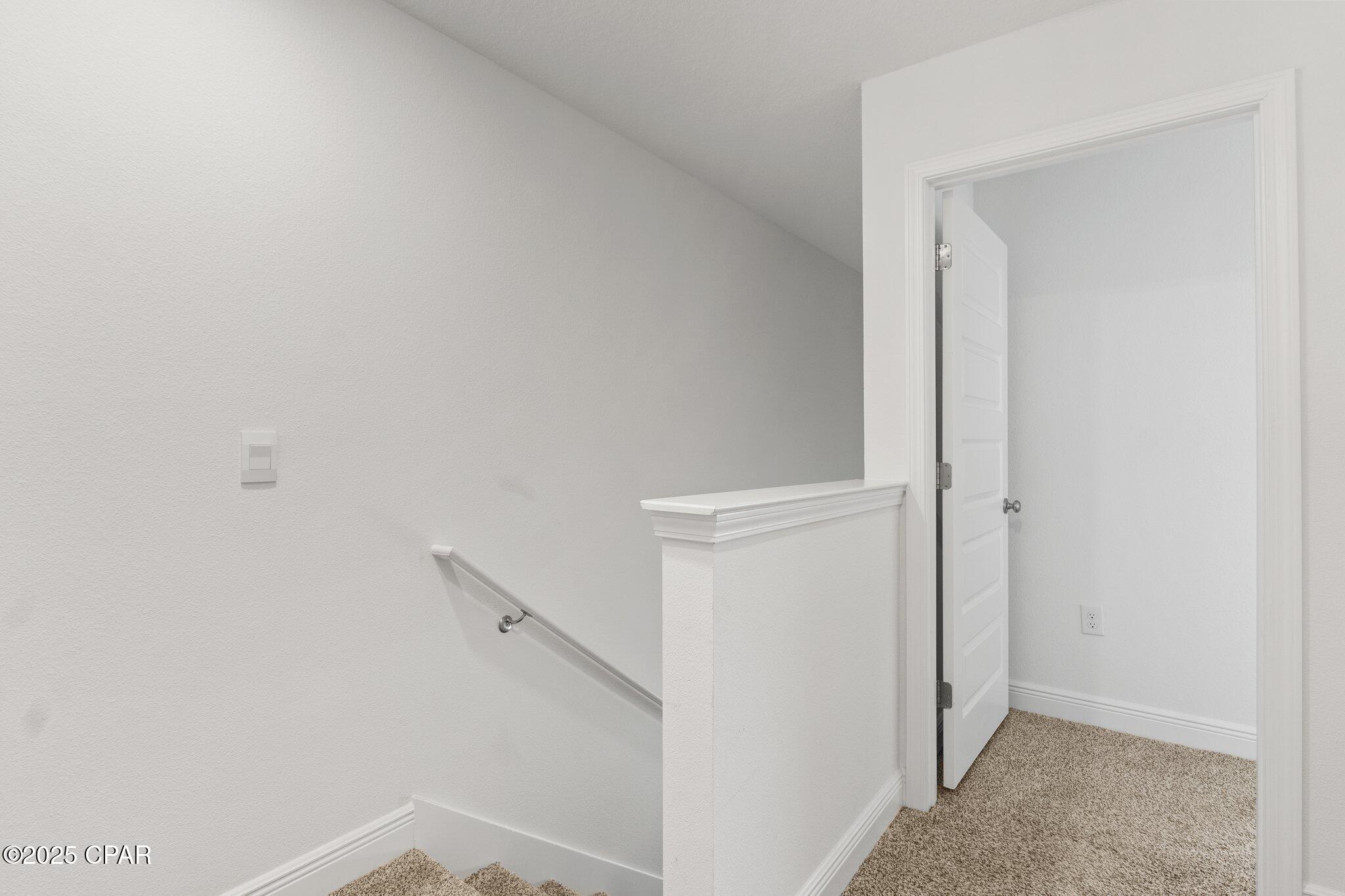 576 Melrose Way