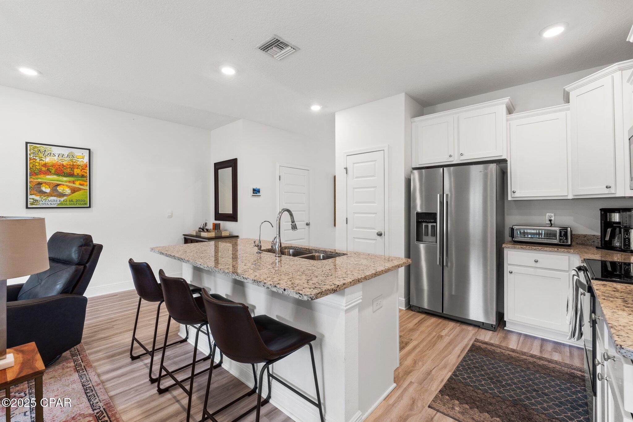 576 Melrose Way