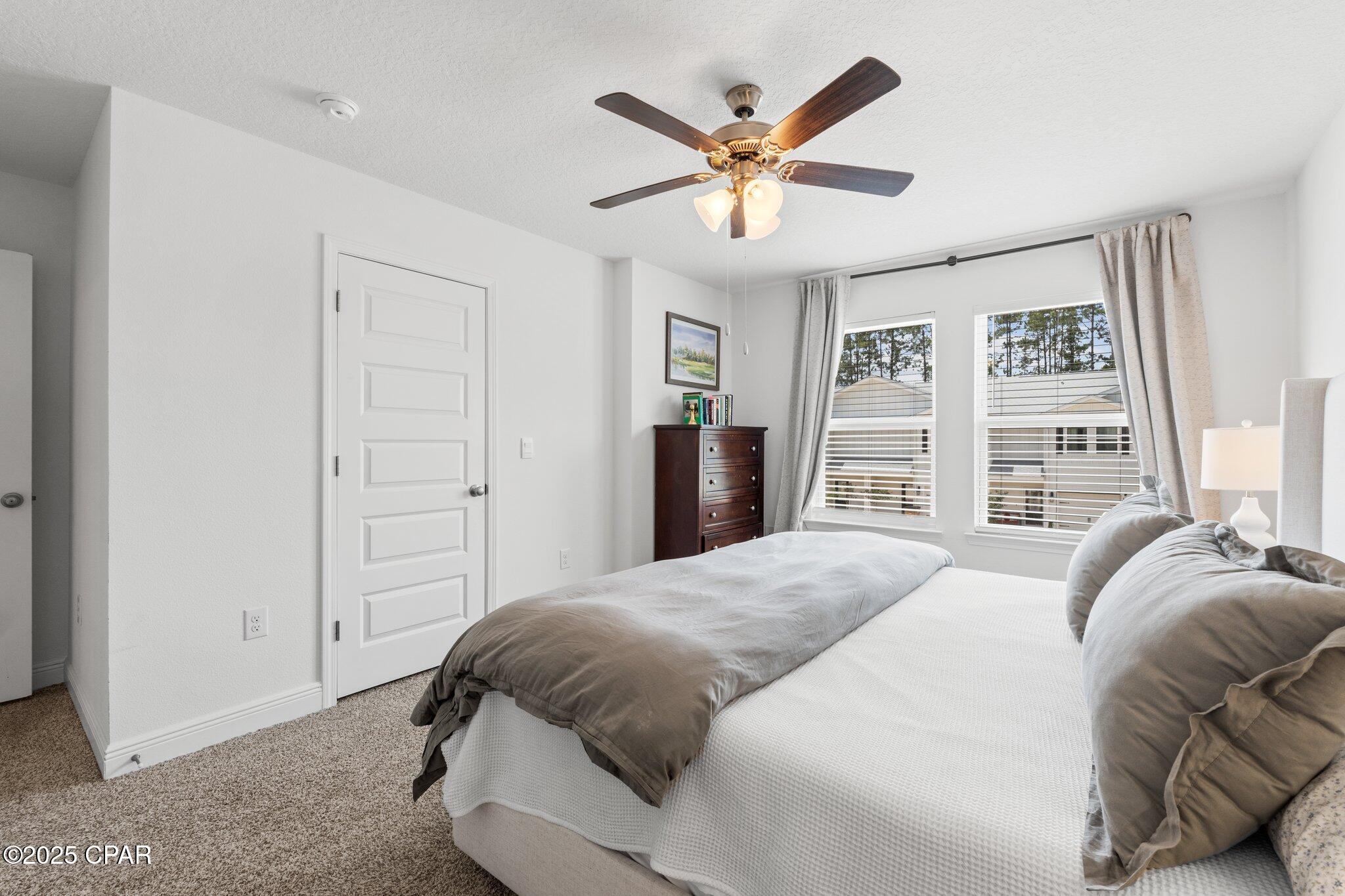 576 Melrose Way