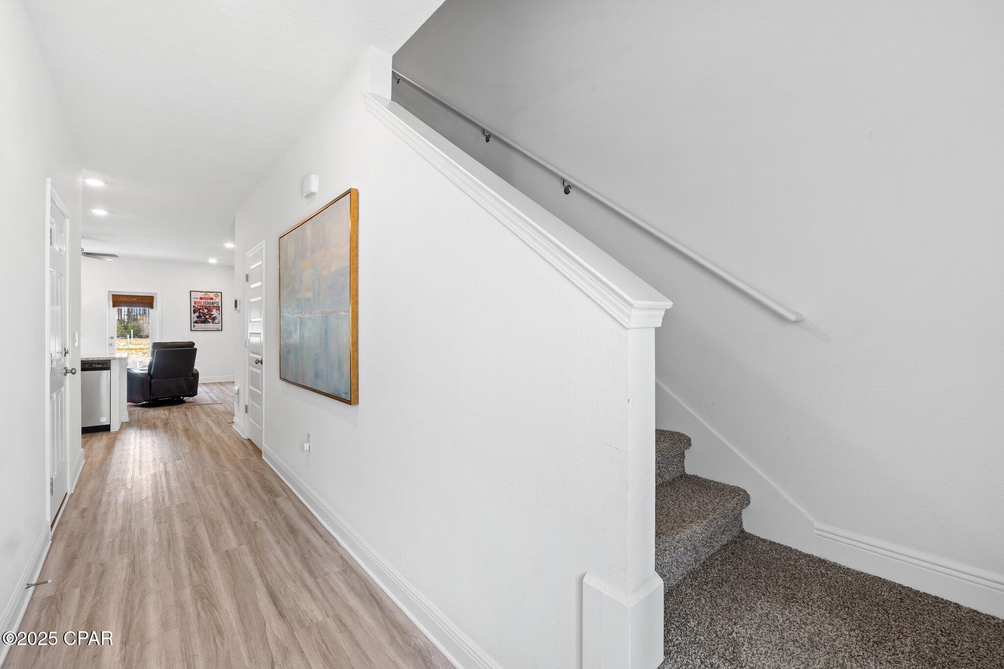 576 Melrose Way