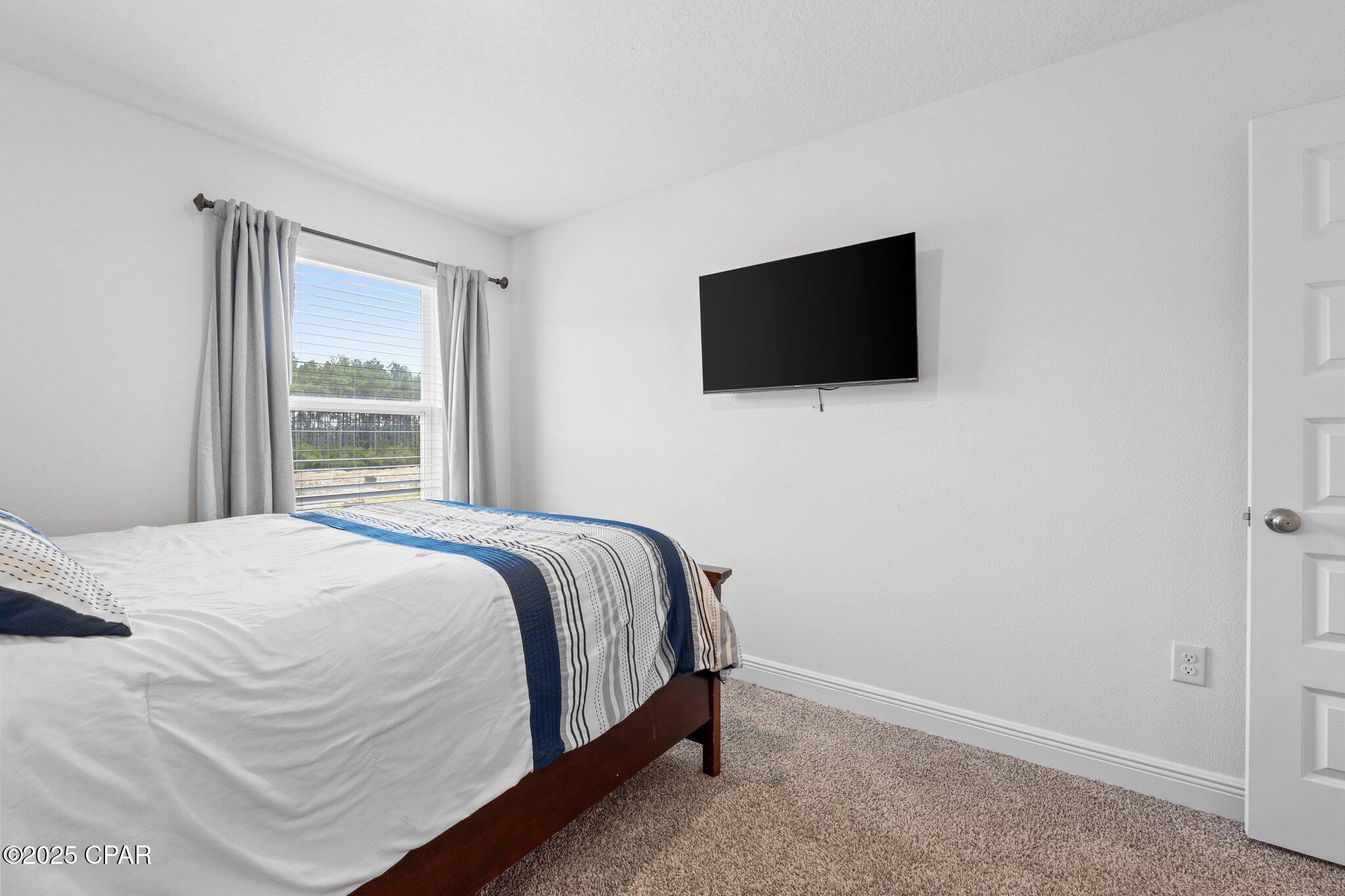 576 Melrose Way