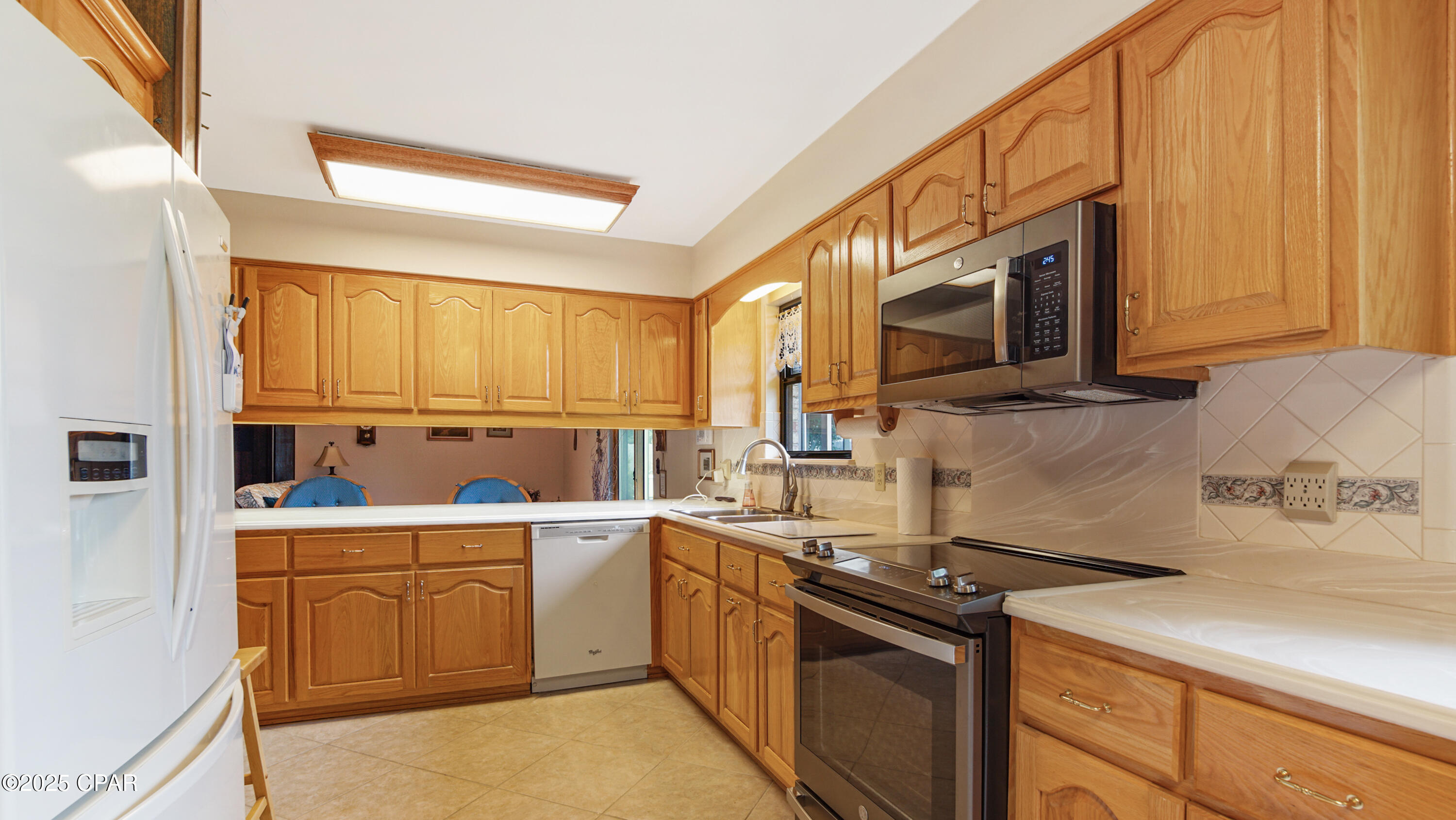 6425 Hiwassee Street