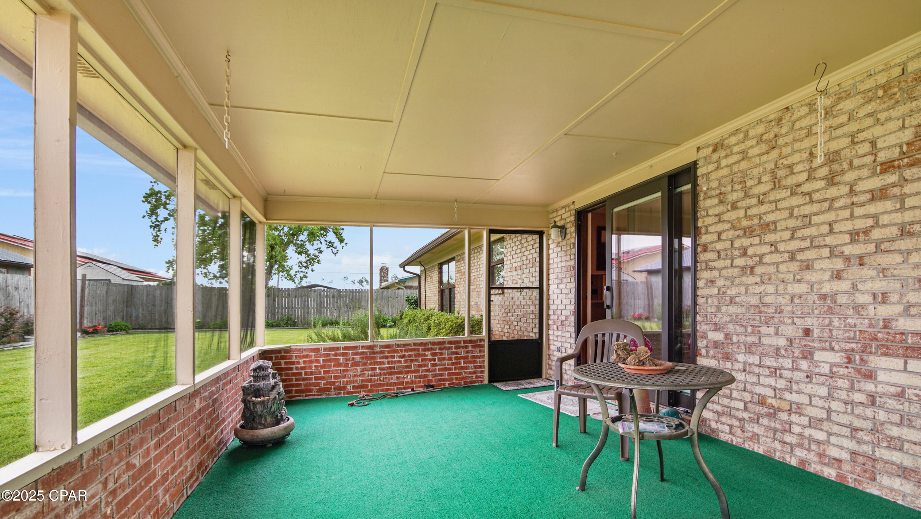 6425 Hiwassee Street