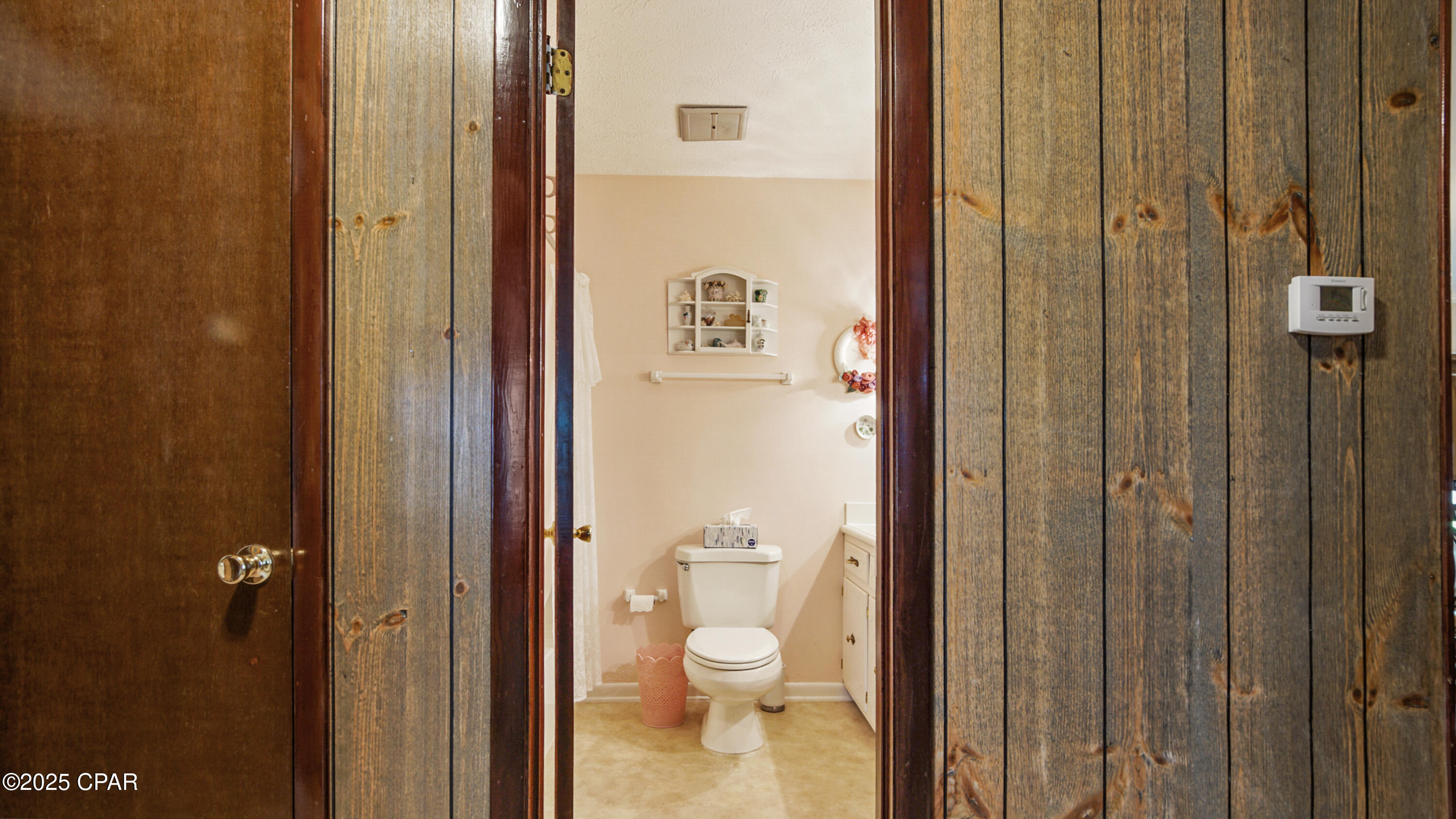 6425 Hiwassee Street