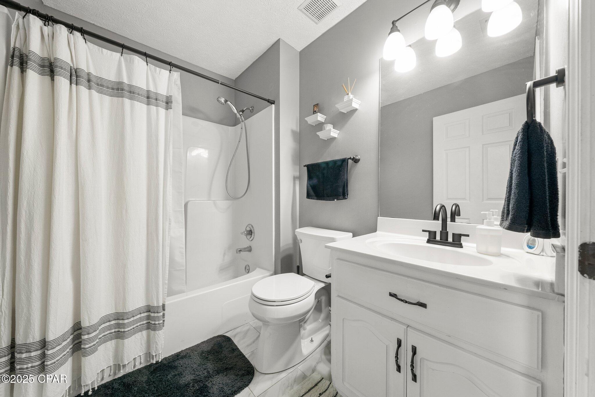 1010 Delaware Avenue