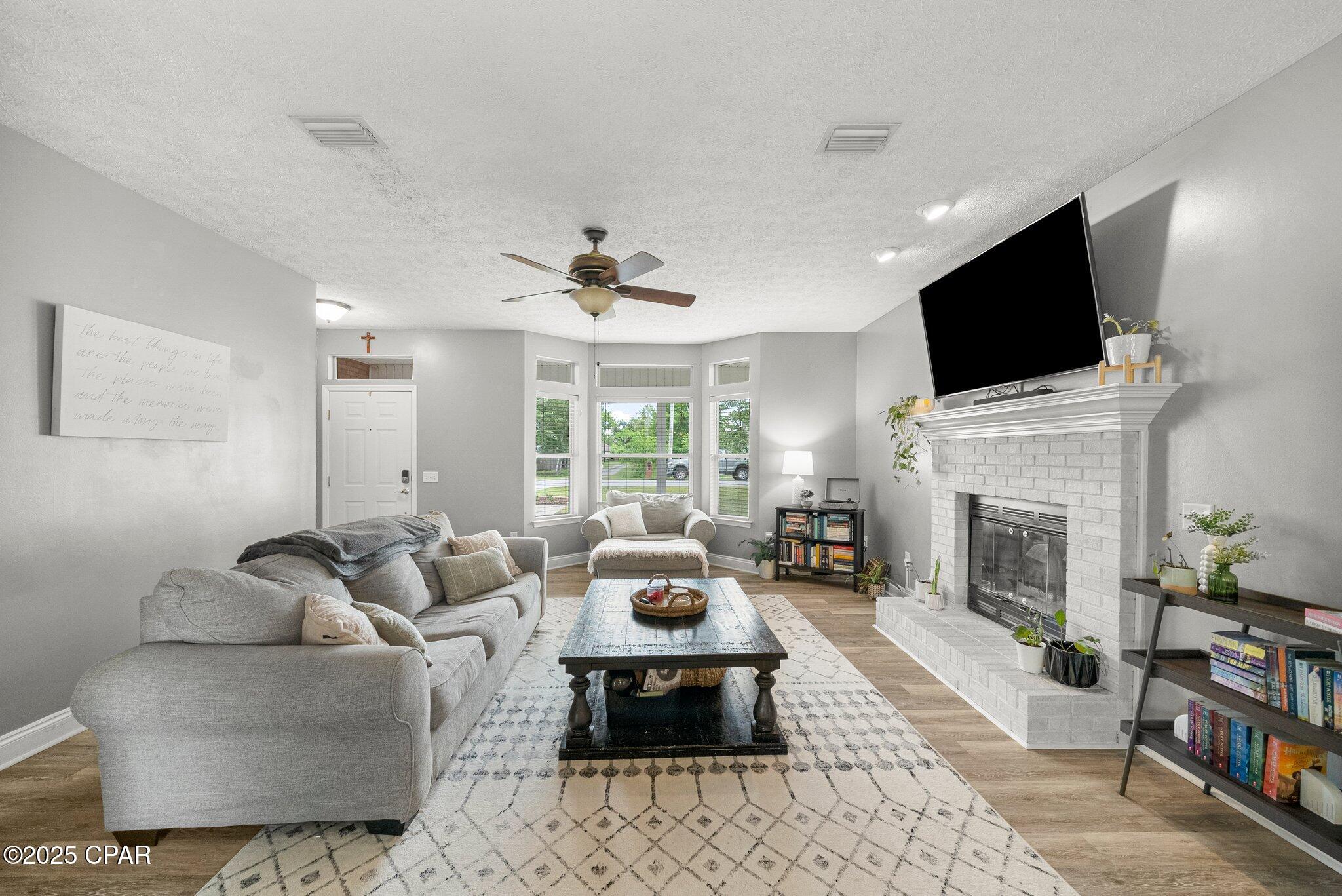 1010 Delaware Avenue