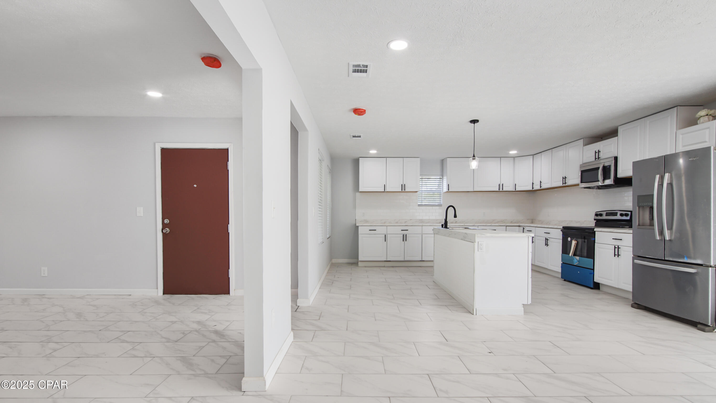 1613 Friendship Avenue