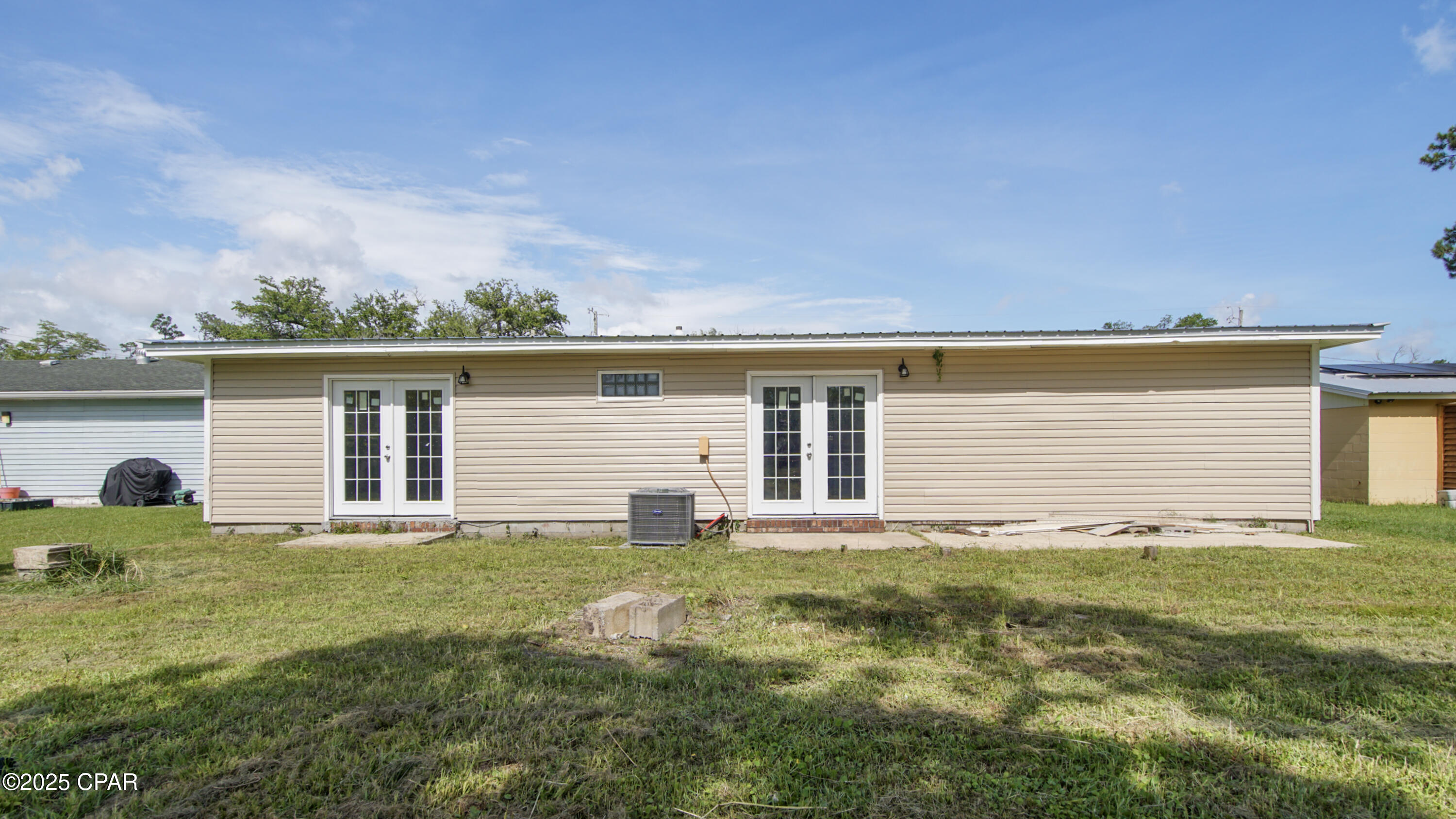 1613 Friendship Avenue