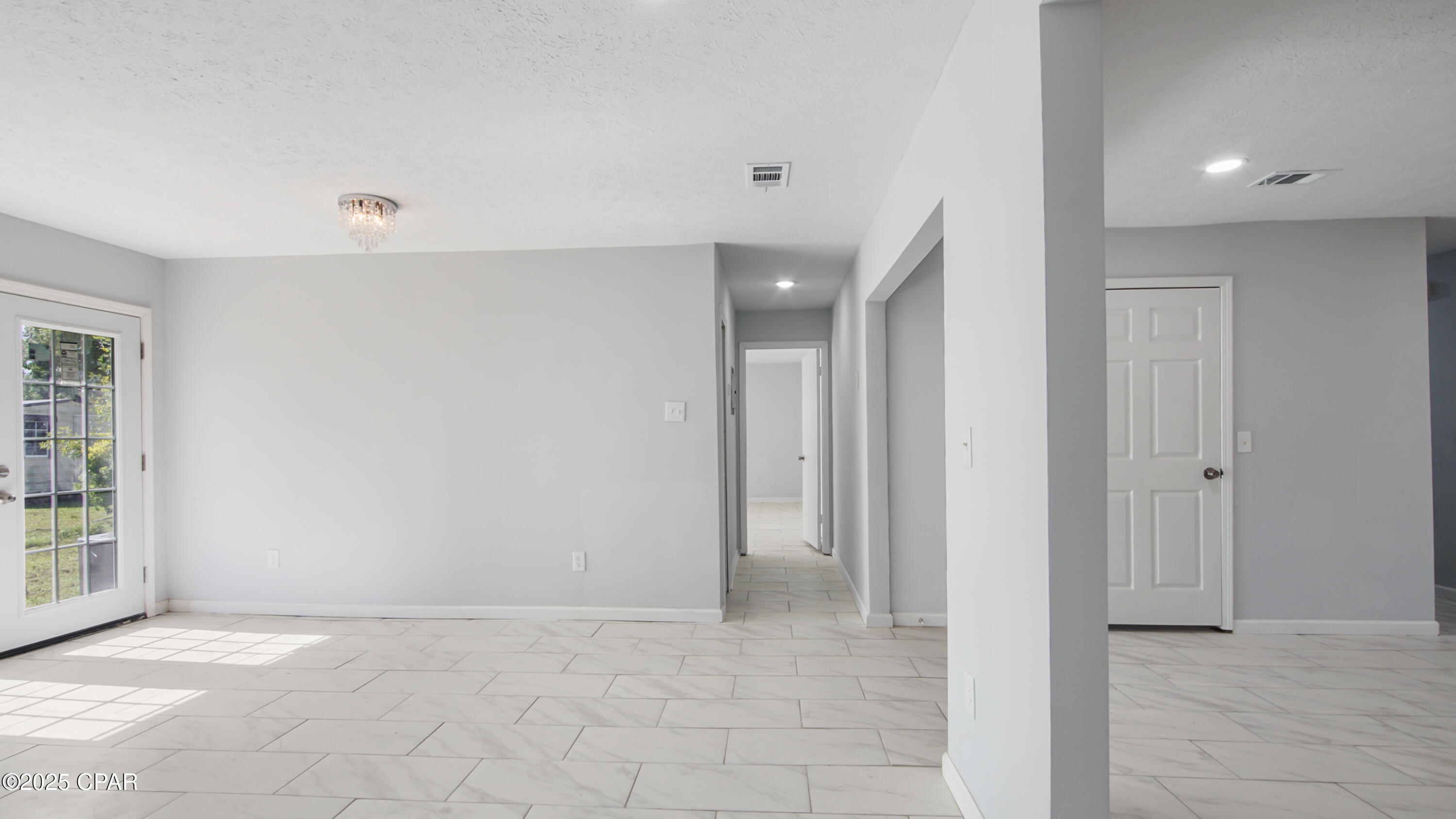 1613 Friendship Avenue