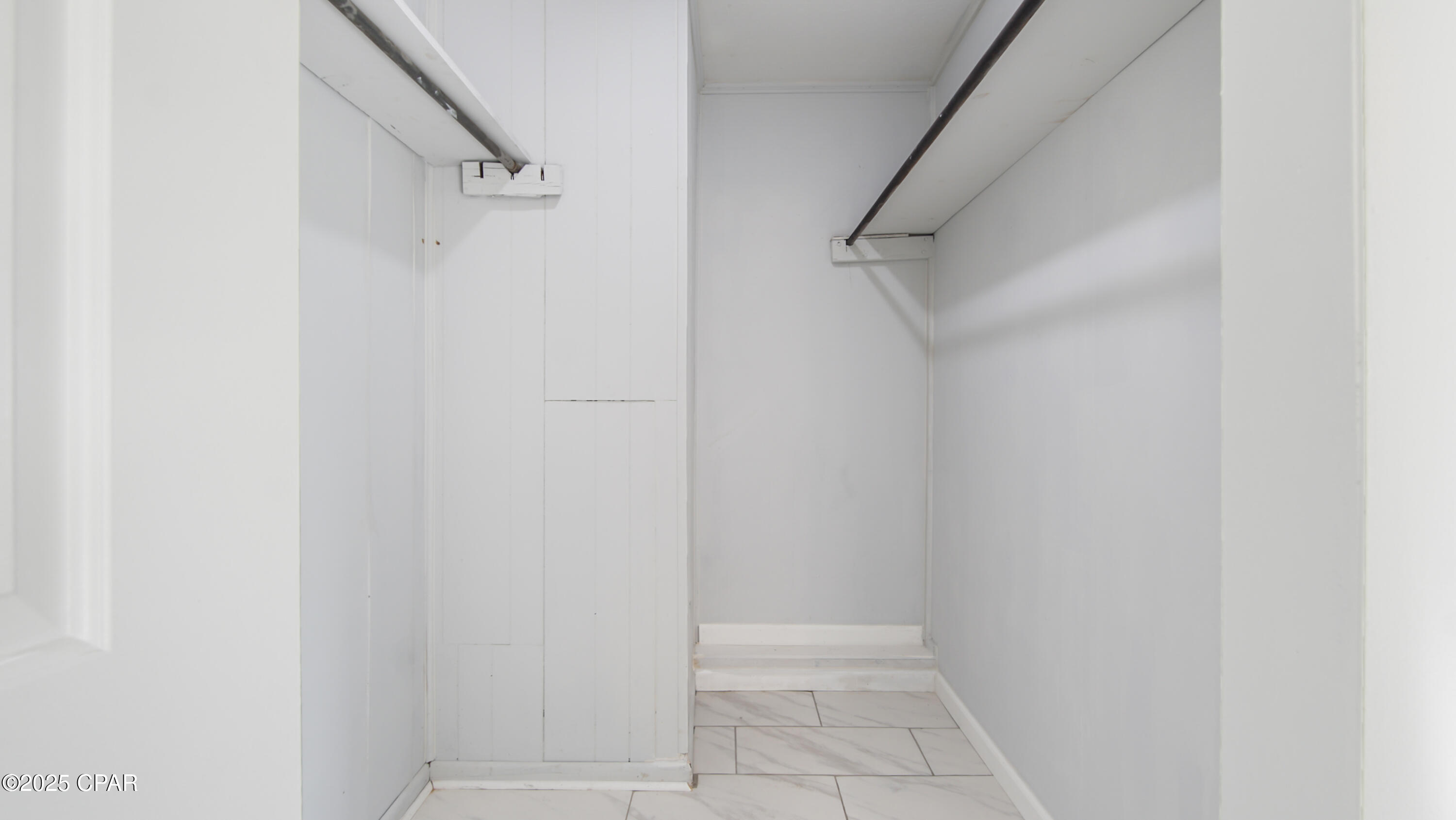 1613 Friendship Avenue