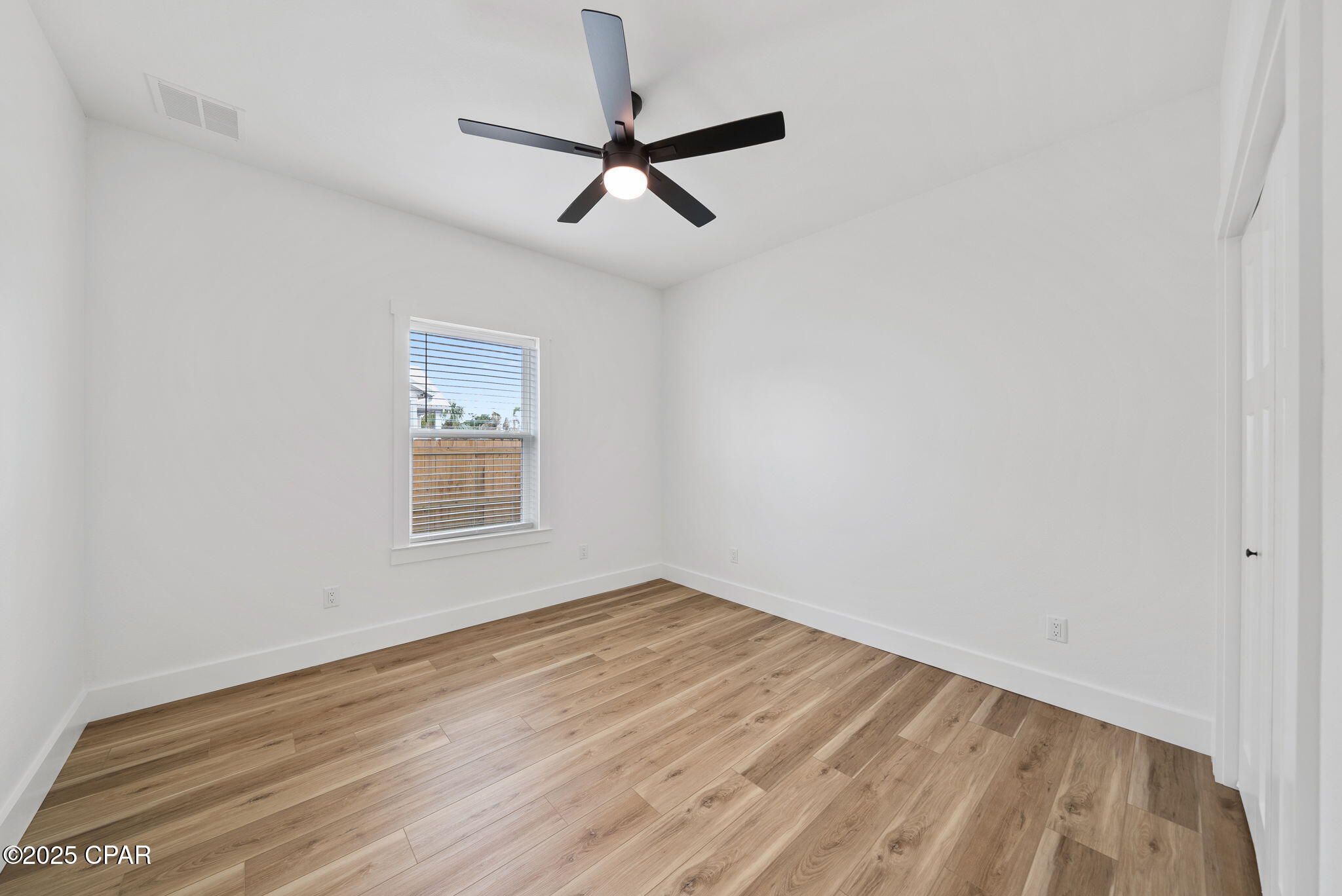 1306 E 26th Street