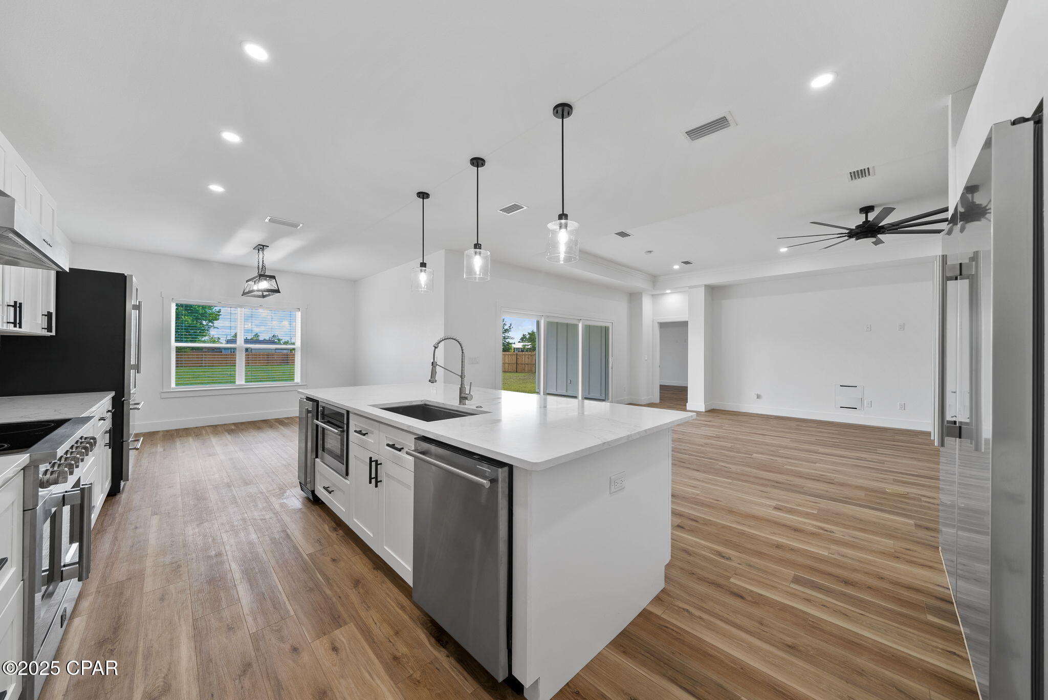 1306 E 26th Street
