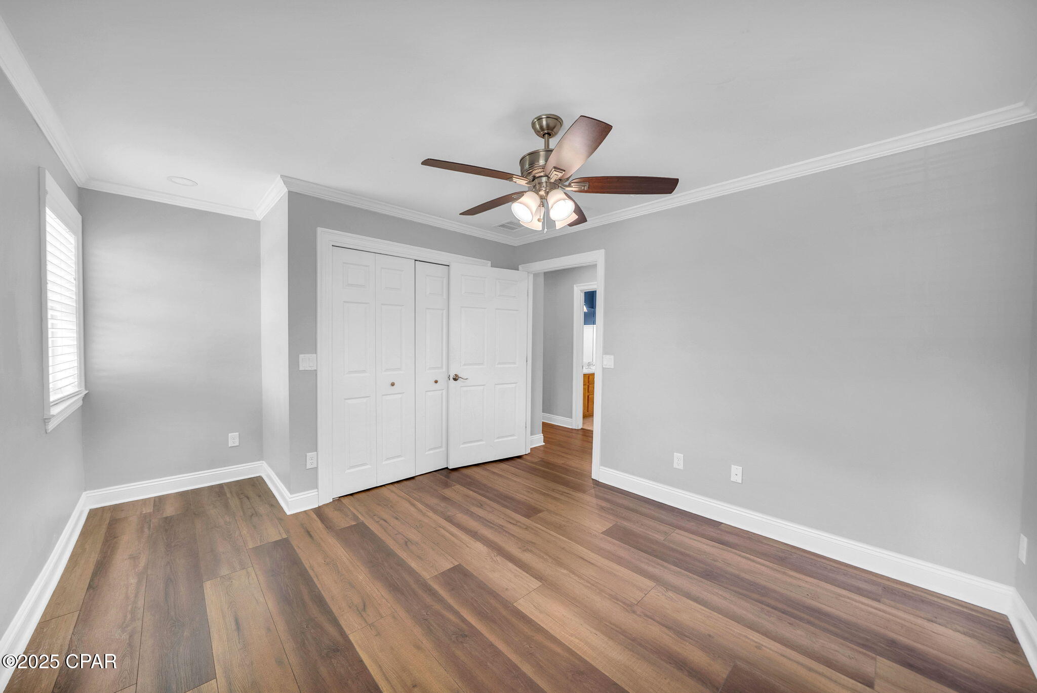 2207 W 33rd Street