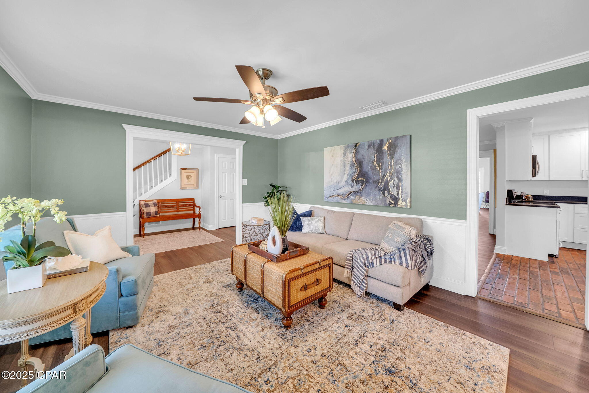 2207 W 33rd Street