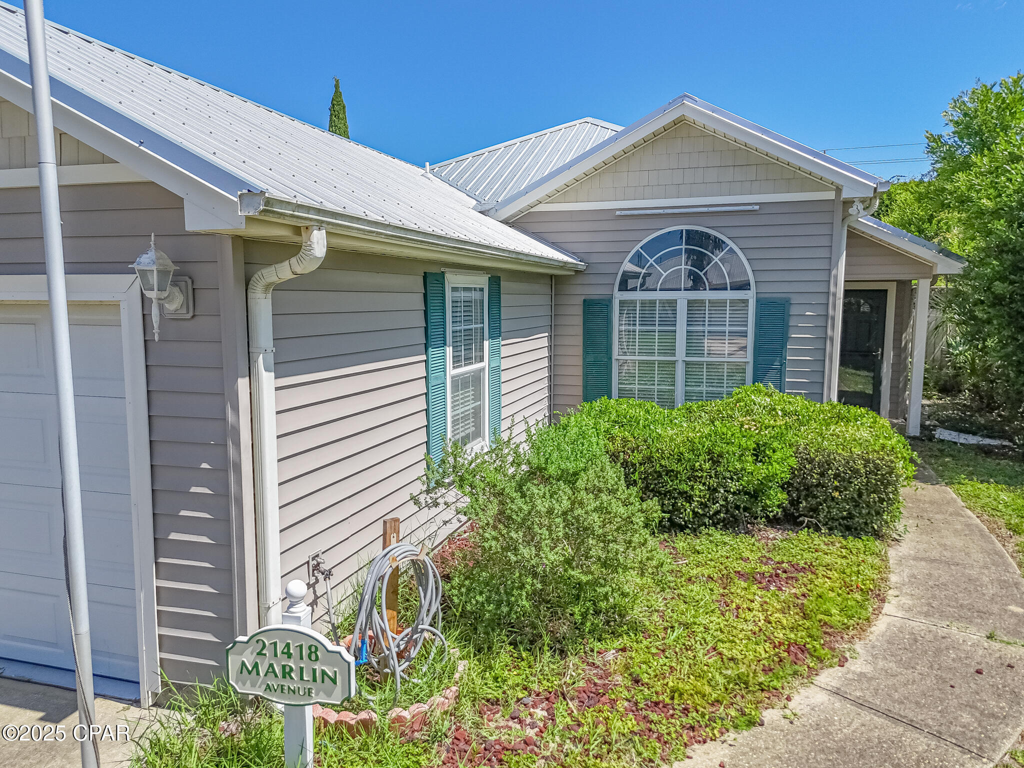 21418 Marlin Avenue