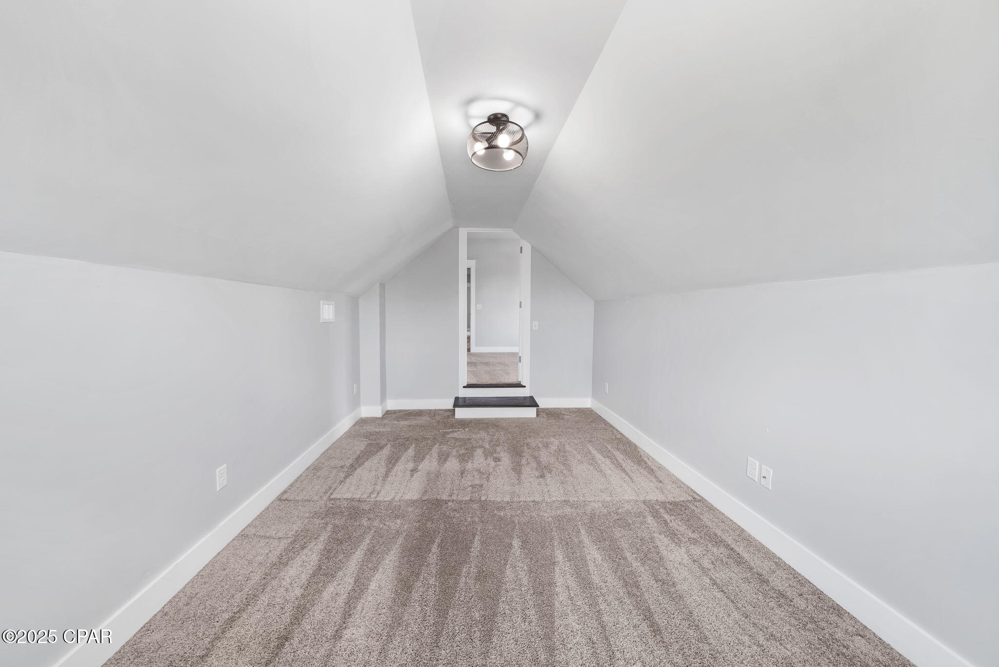 3033 Osprey Circle