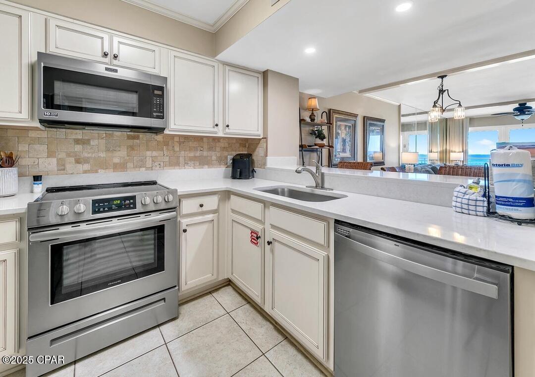 7205 Thomas Drive D205