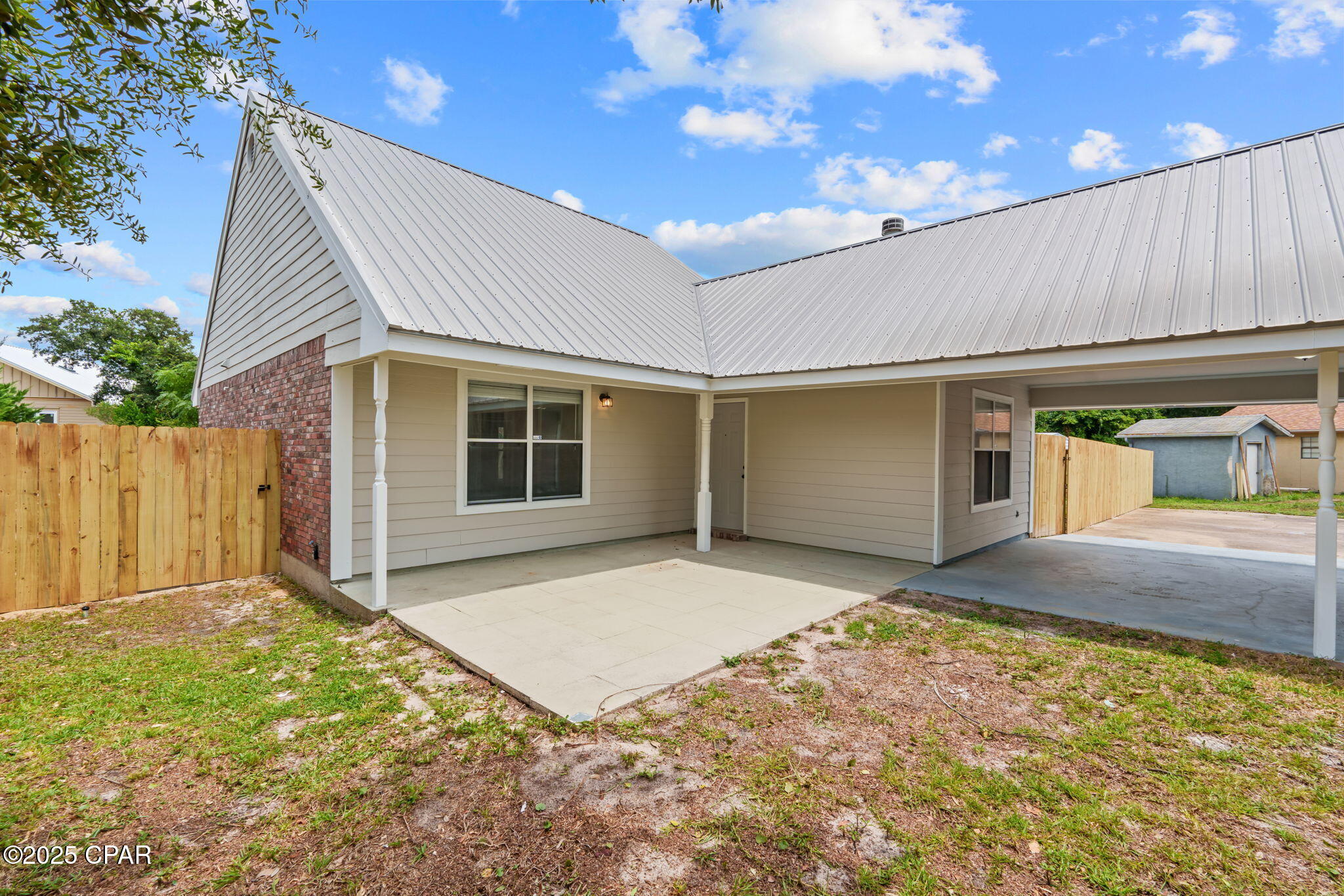 502 Sunshine Court